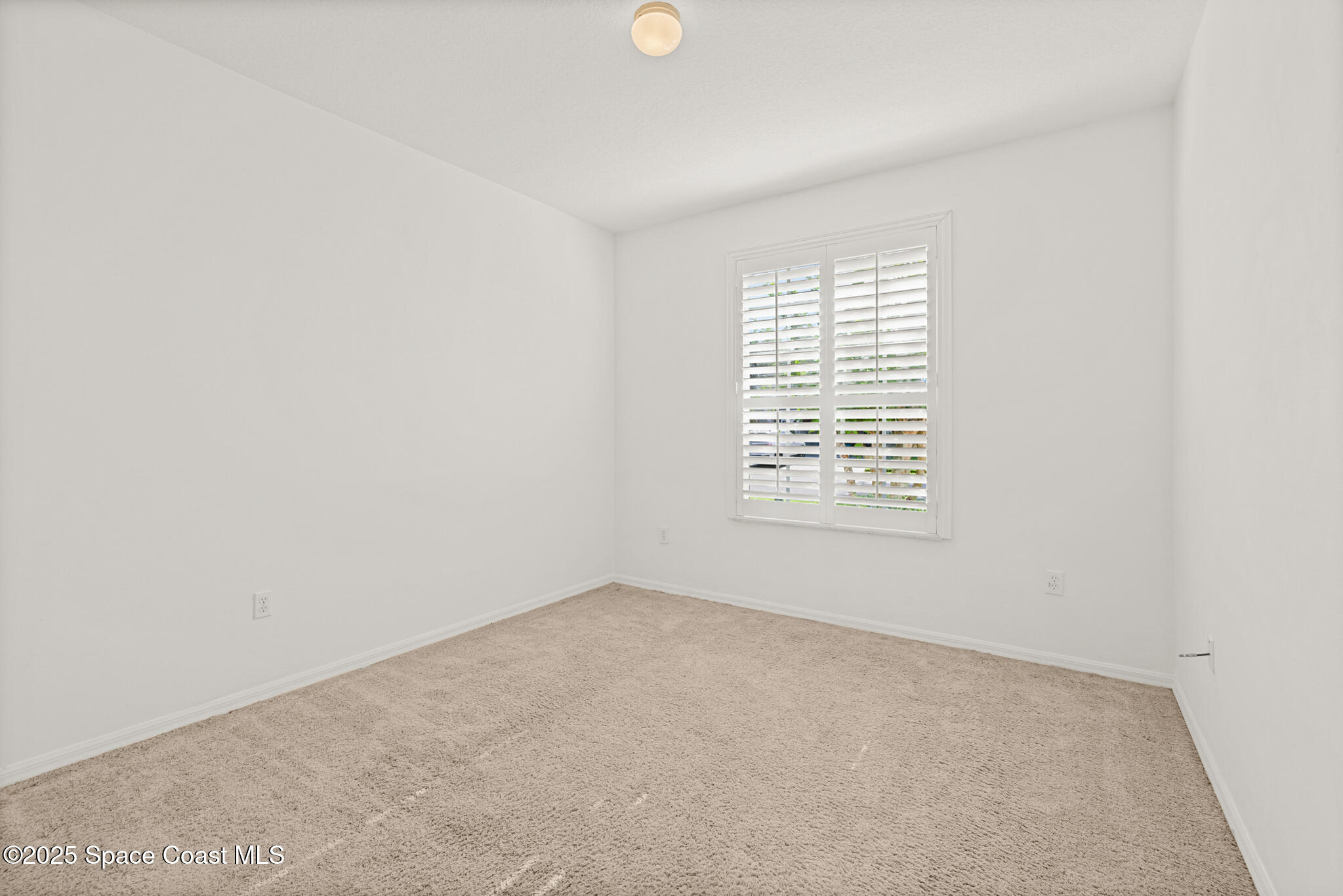 4912 Worthington Circle