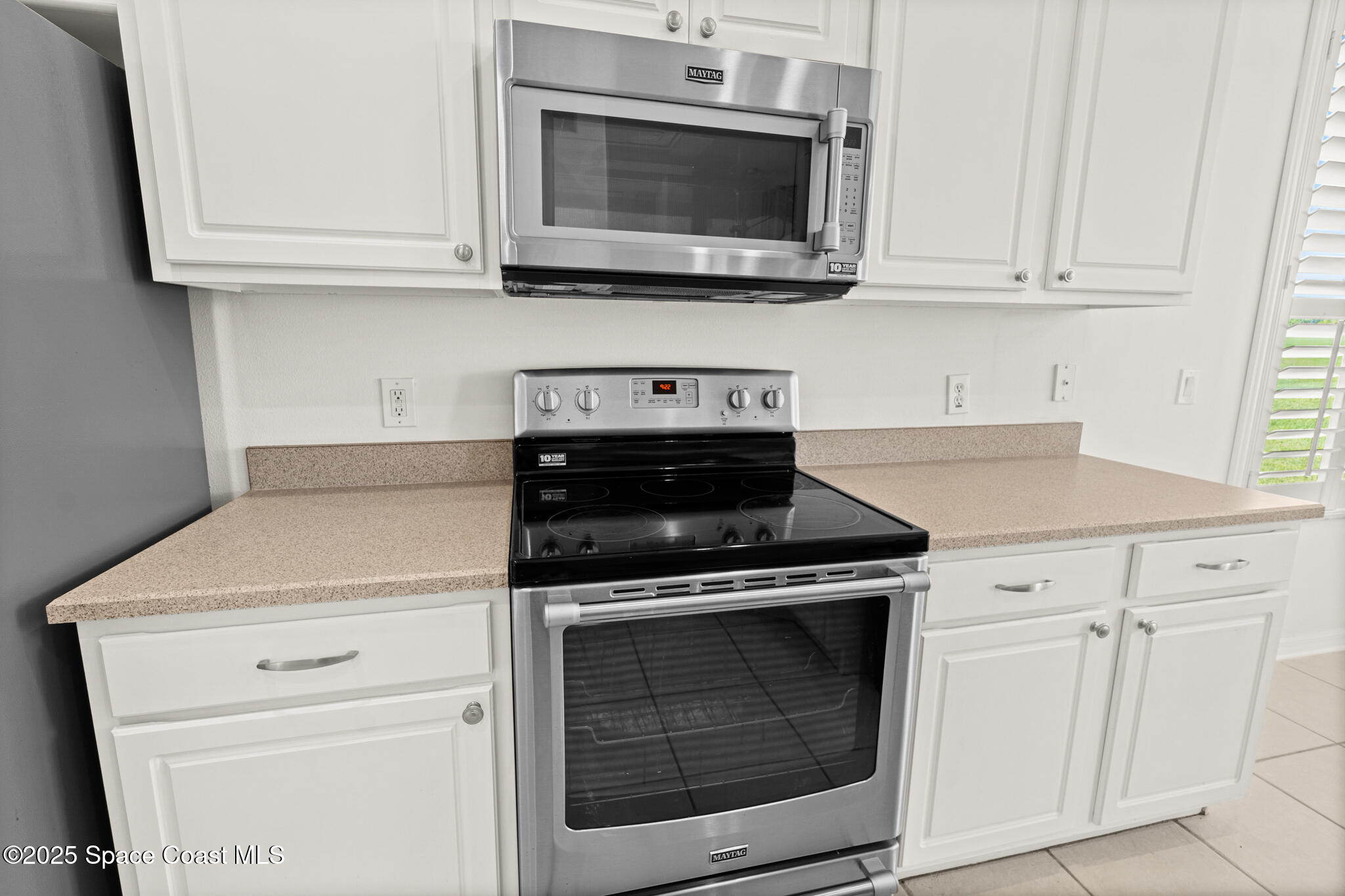 4912 Worthington Circle