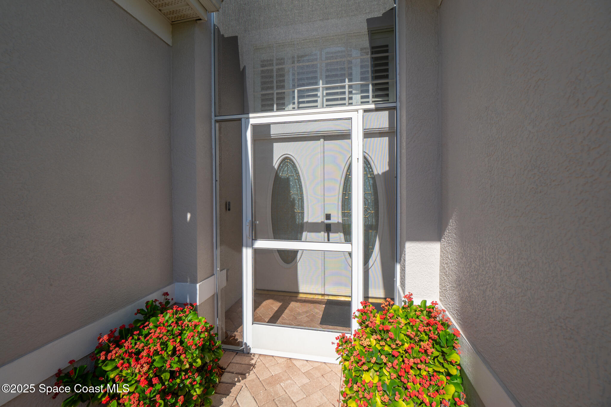 4912 Worthington Circle