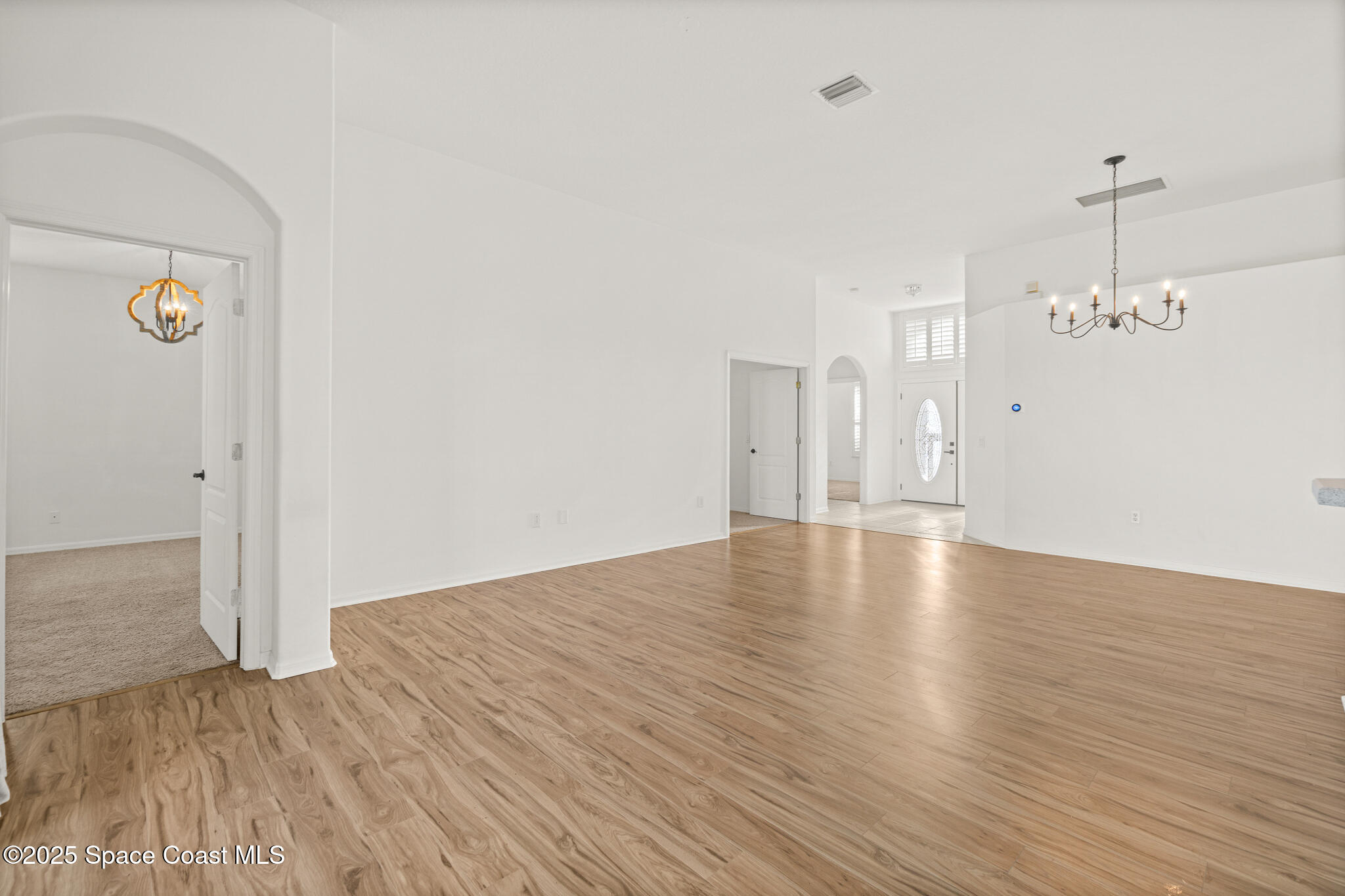 4912 Worthington Circle