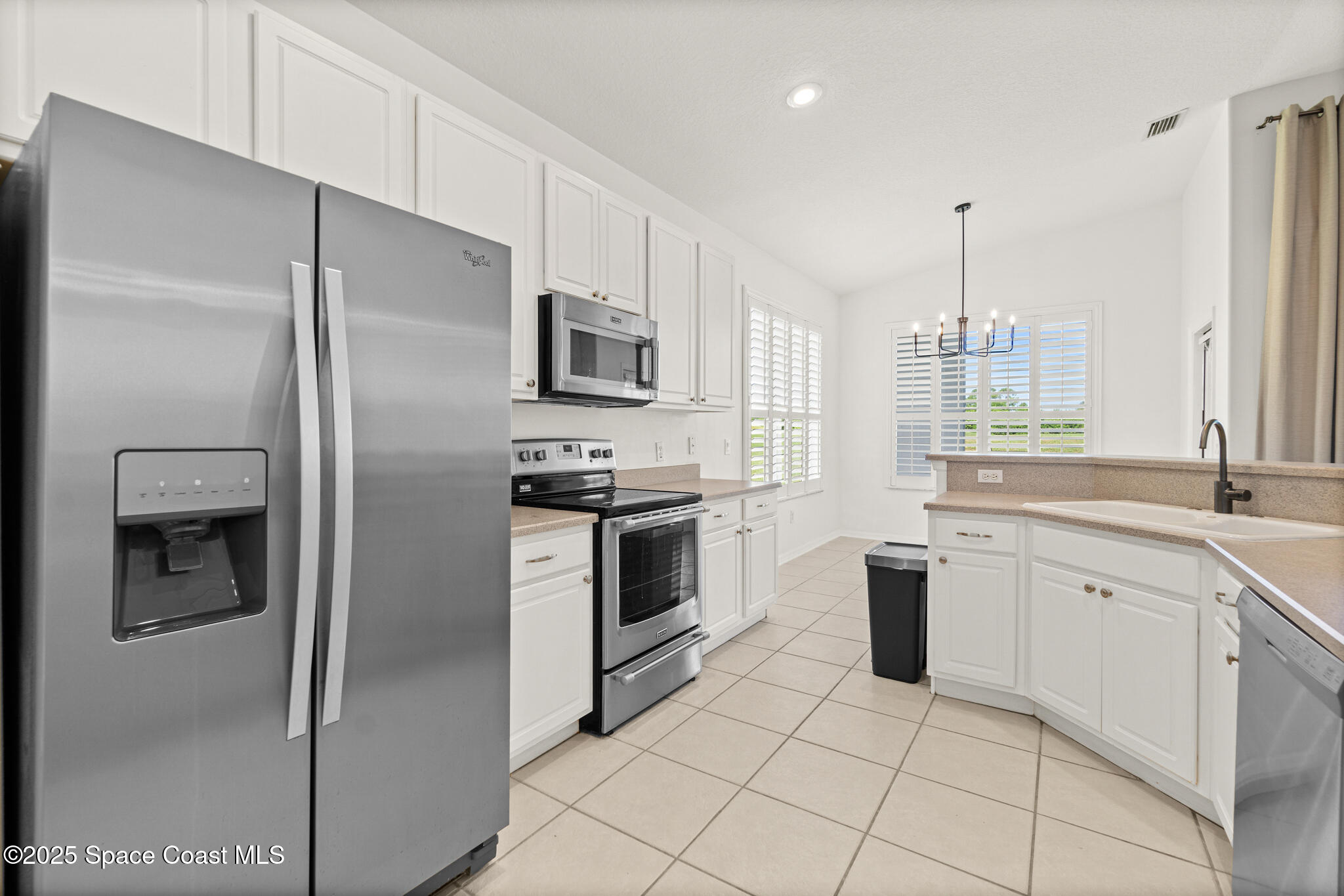 4912 Worthington Circle