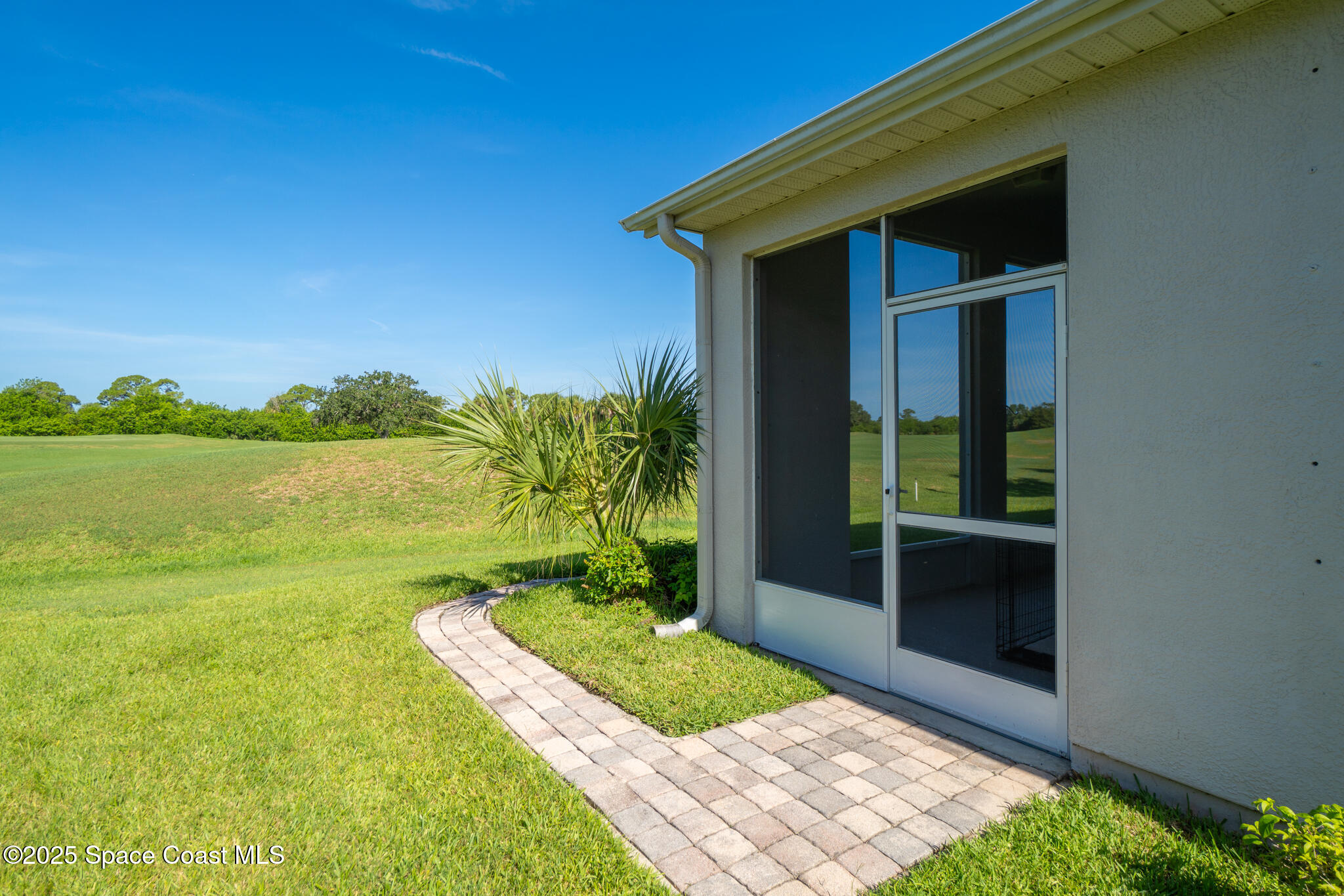 4912 Worthington Circle