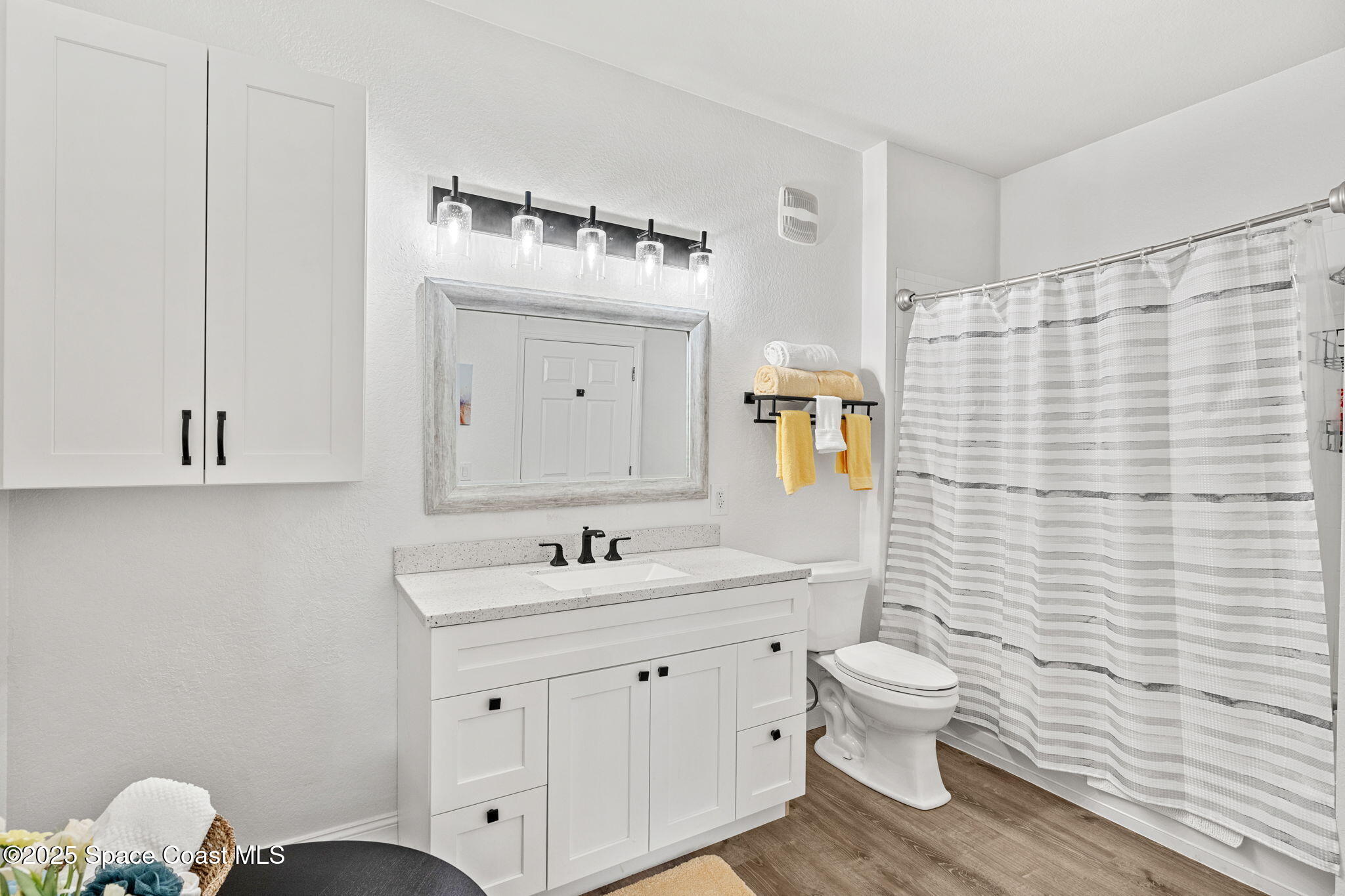 1576 Peregrine Circle, 109