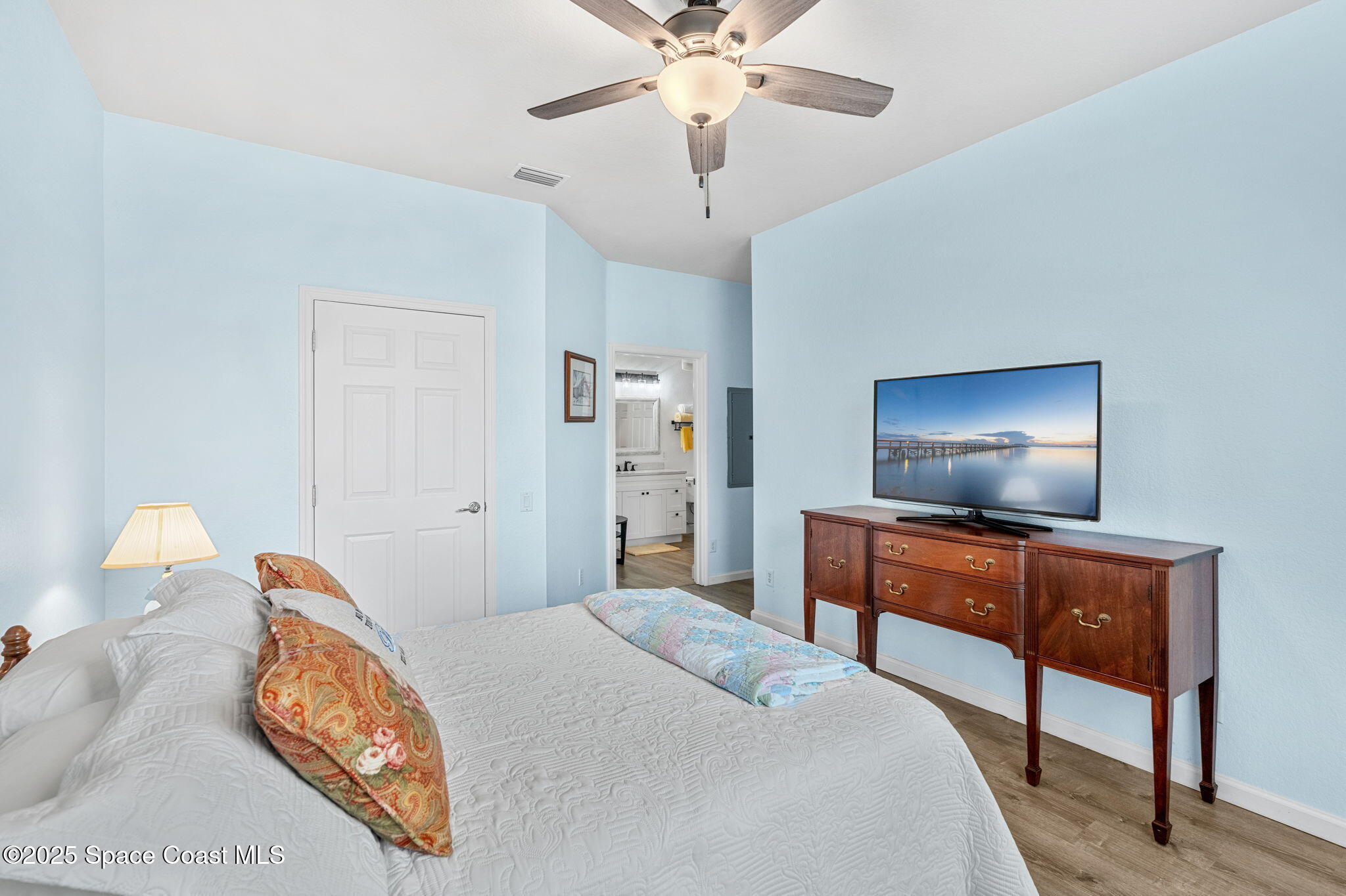 1576 Peregrine Circle, 109