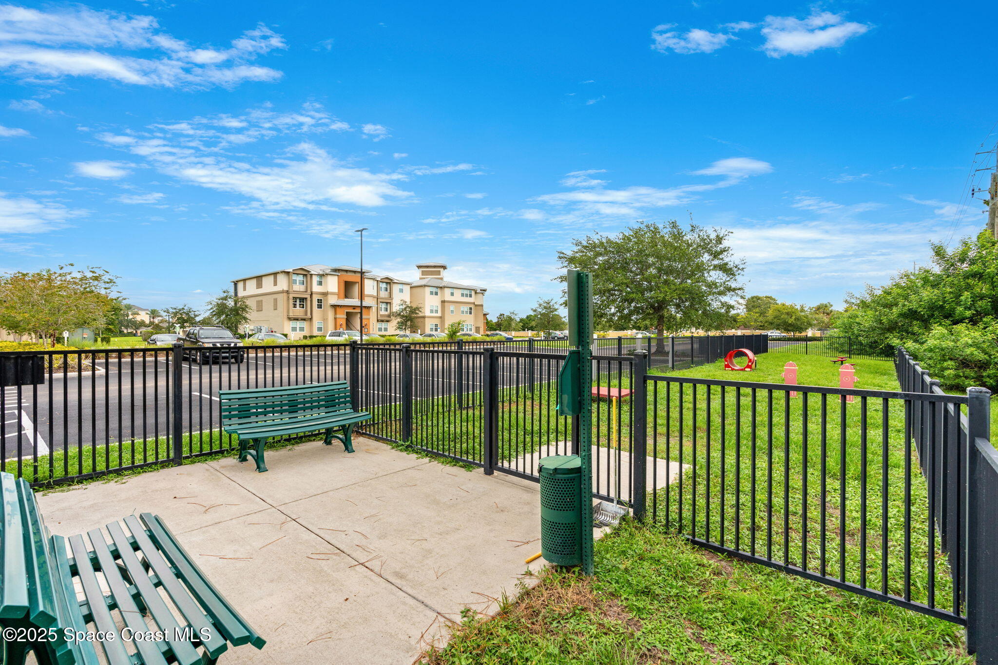 1576 Peregrine Circle, 109