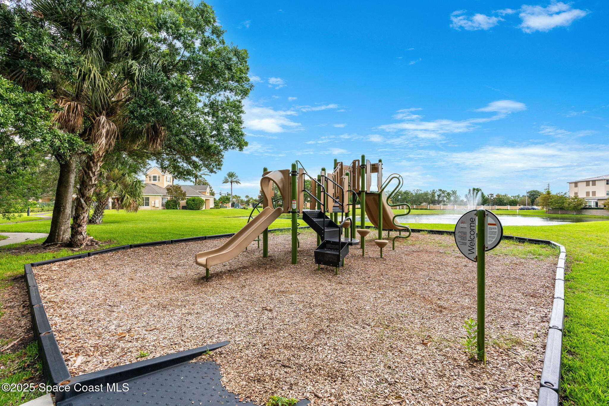 1576 Peregrine Circle, 109