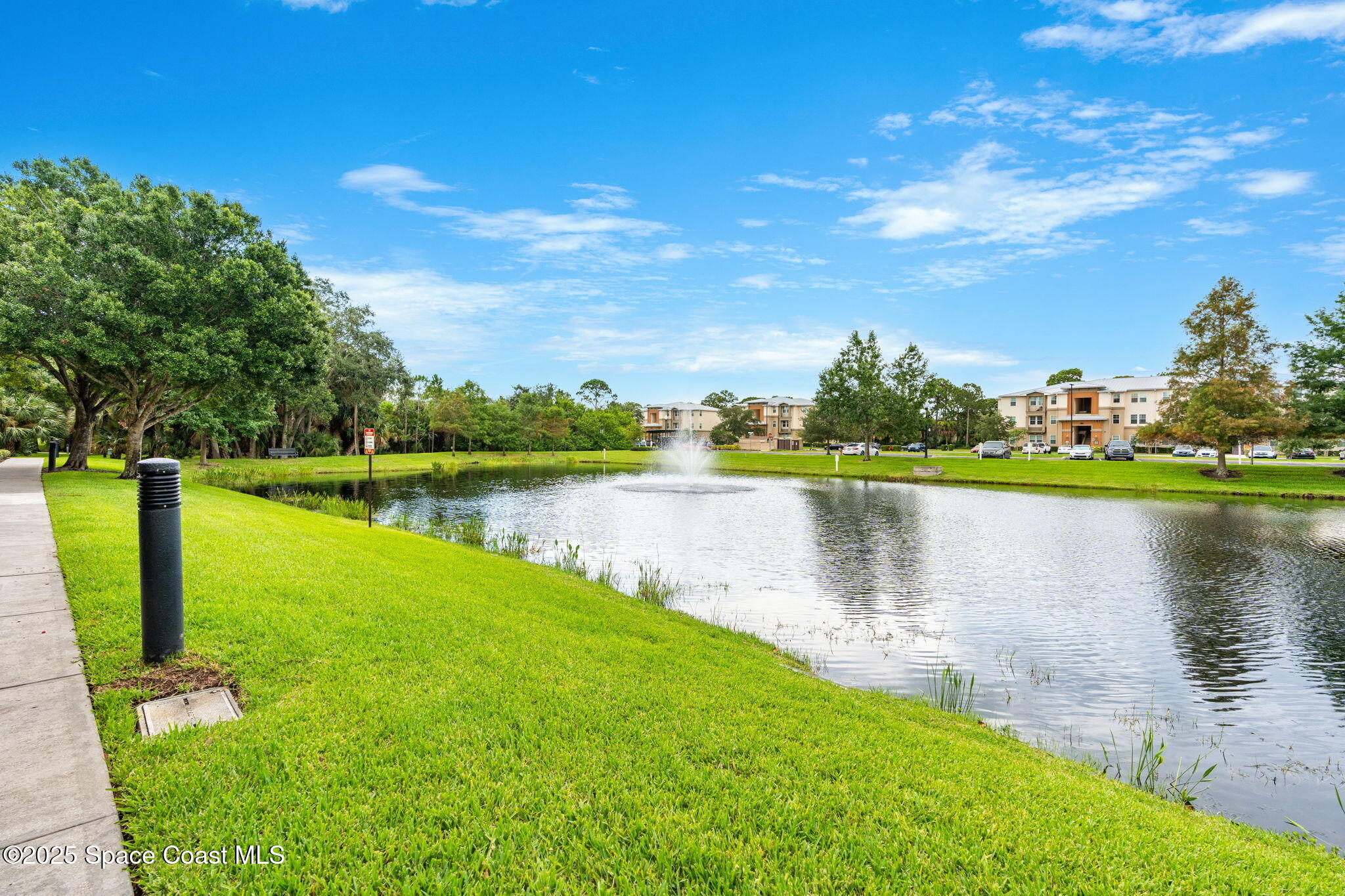1576 Peregrine Circle, 109