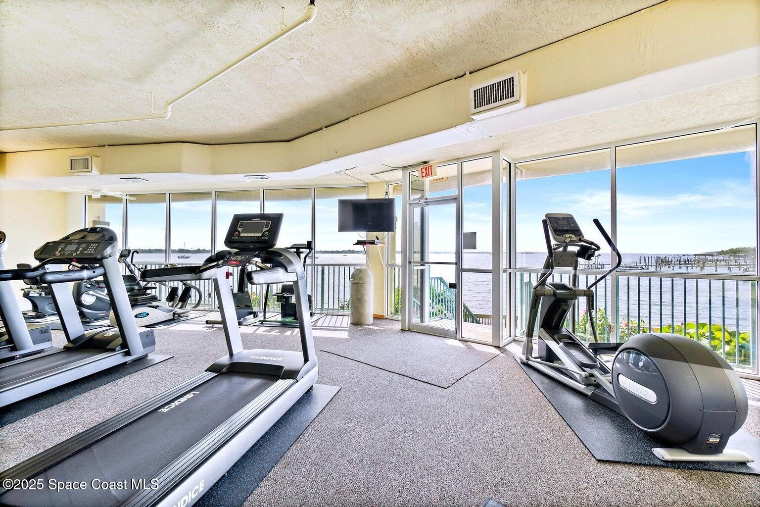 104 Riverside Drive 304