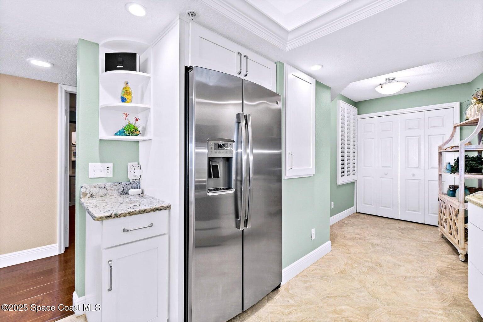 104 Riverside Drive 304