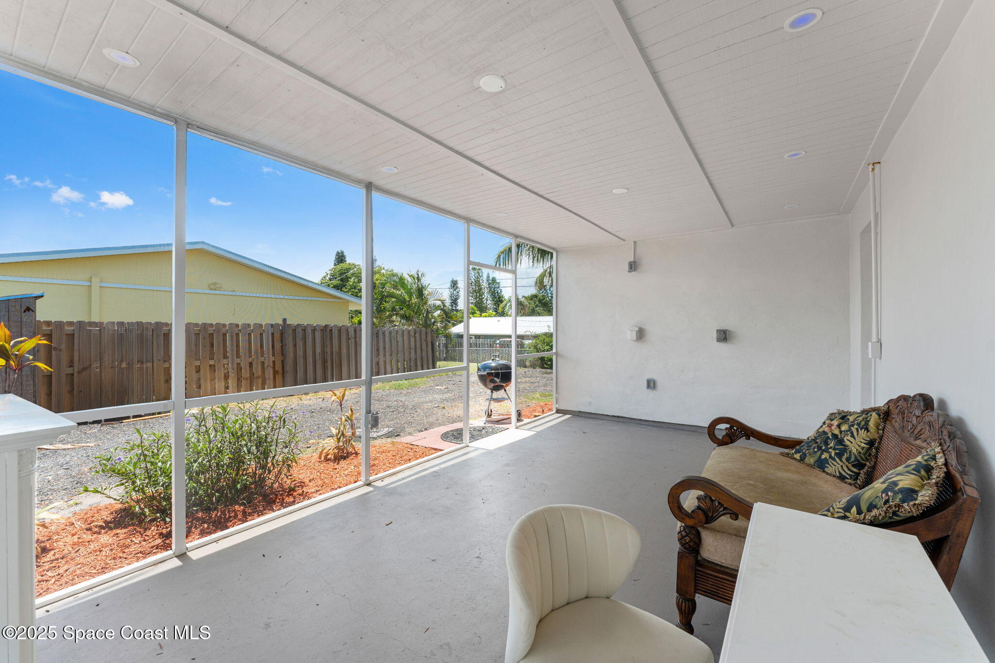 858 Gilbert Street
