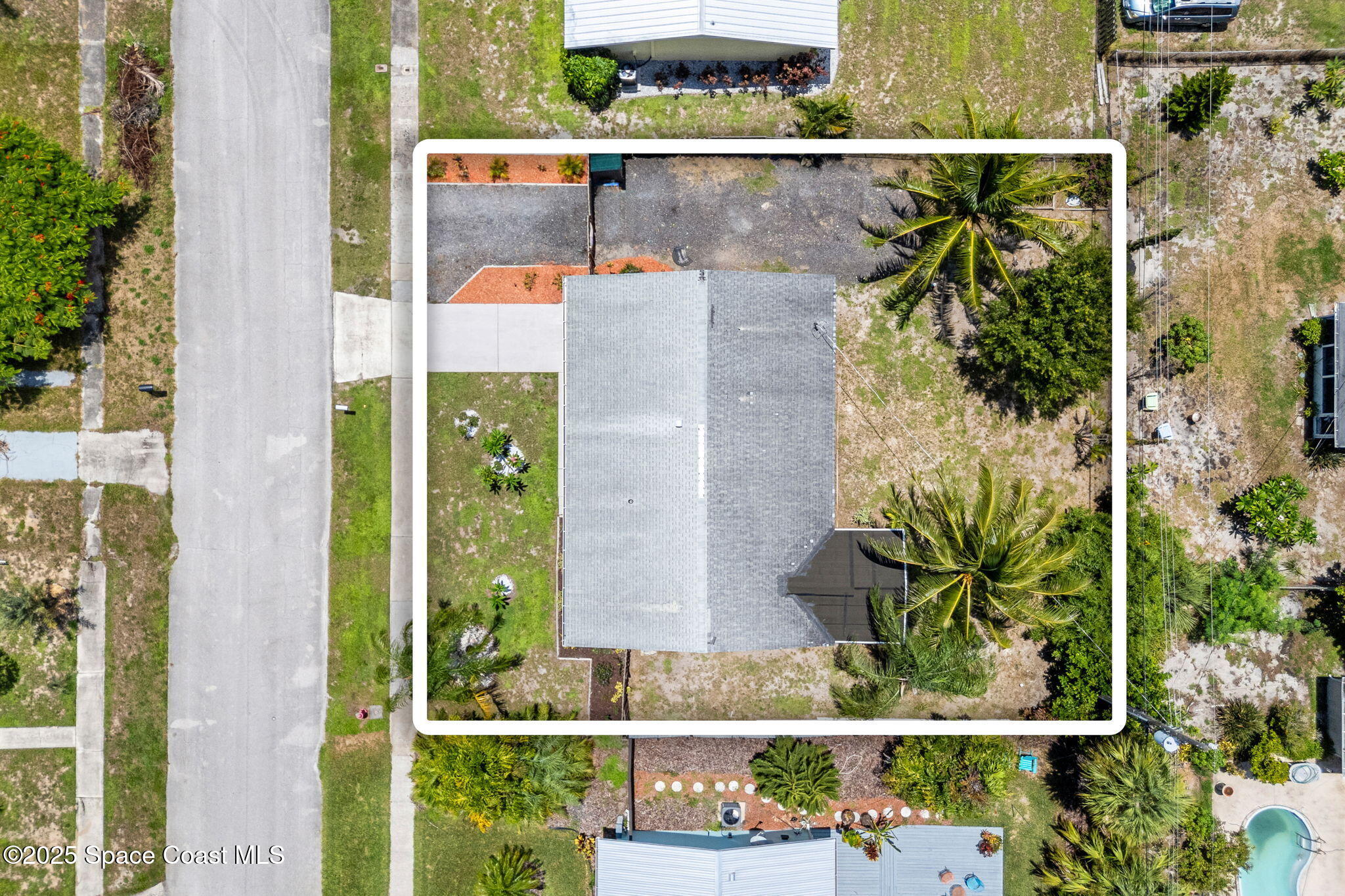 858 Gilbert Street