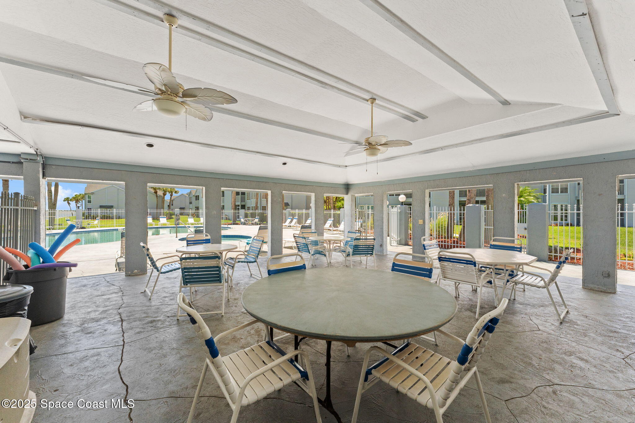 7350 N Highway 1, 201