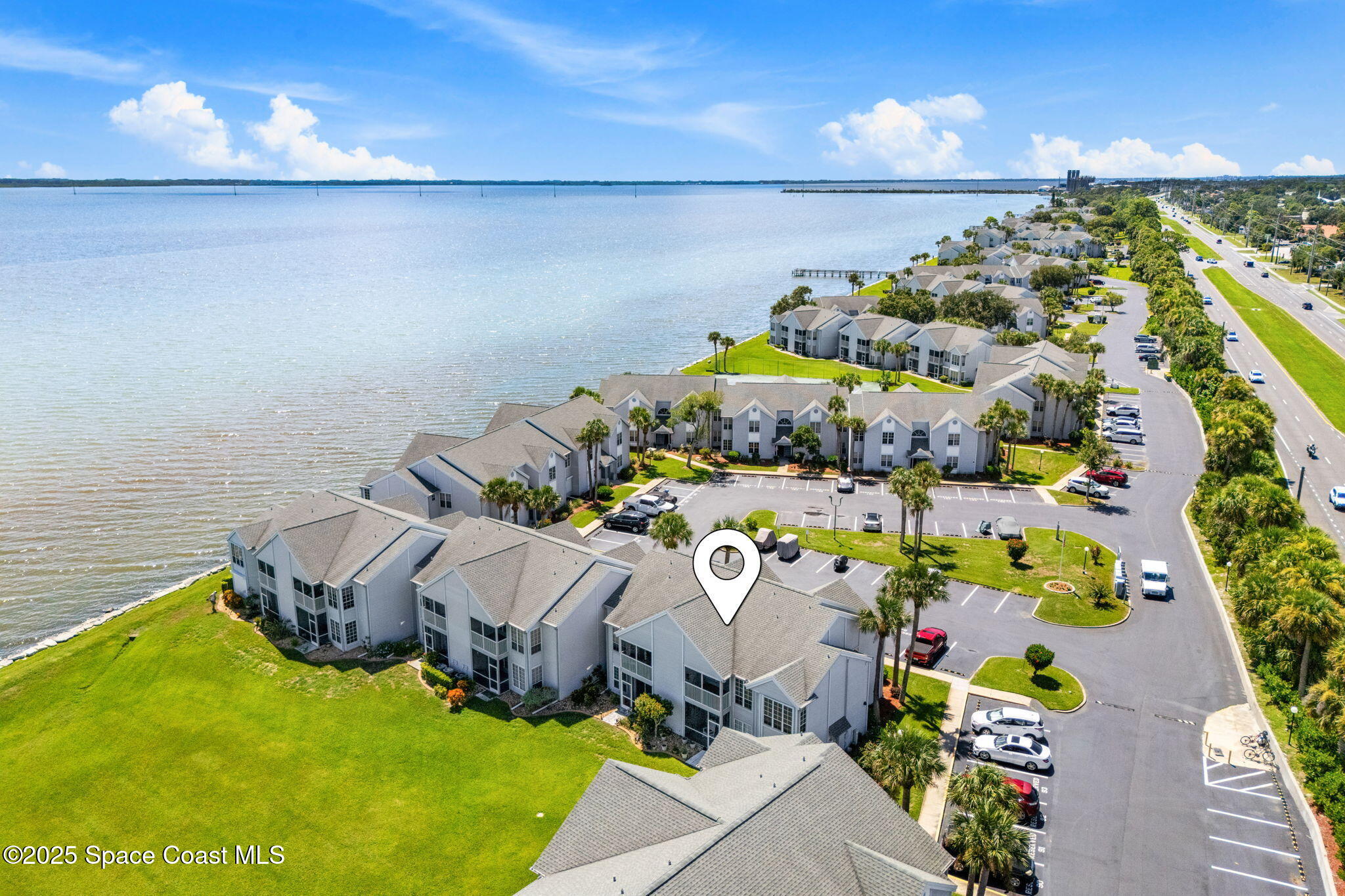 7350 N Highway 1, 201