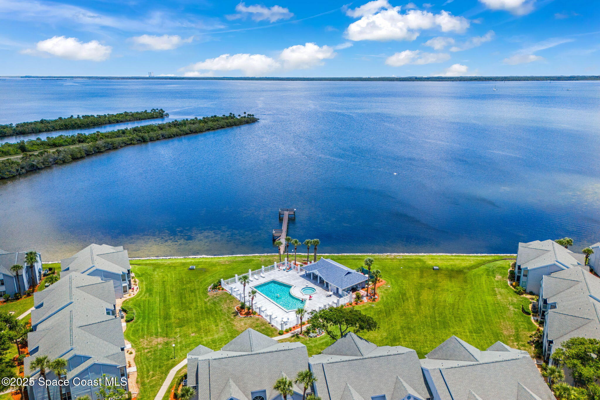 7350 N Highway 1, 201