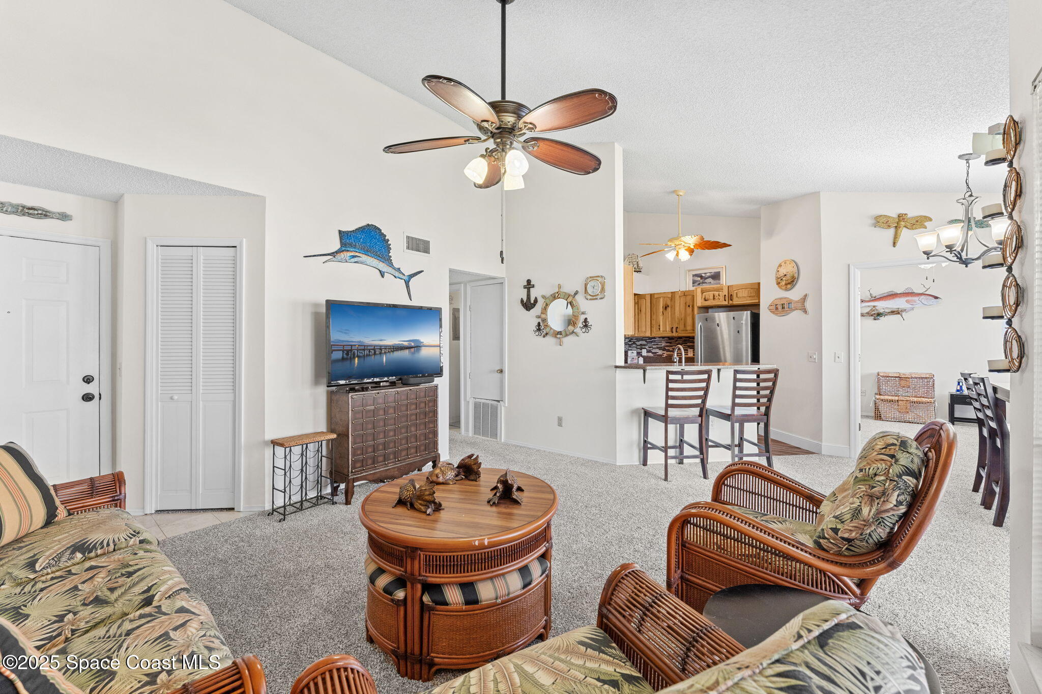 7350 N Highway 1, 201