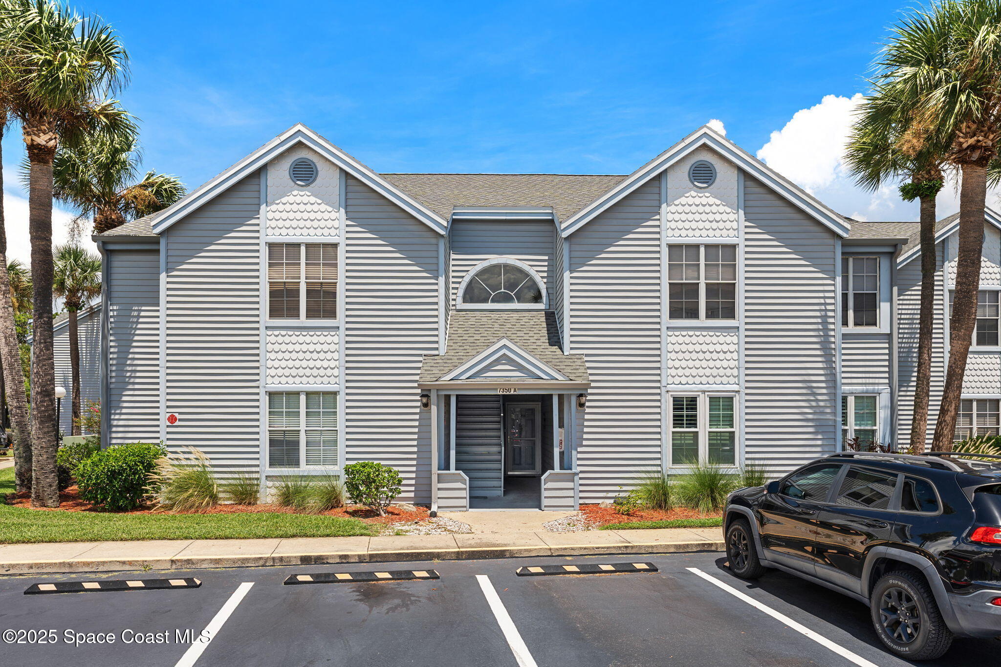7350 N Highway 1, 201