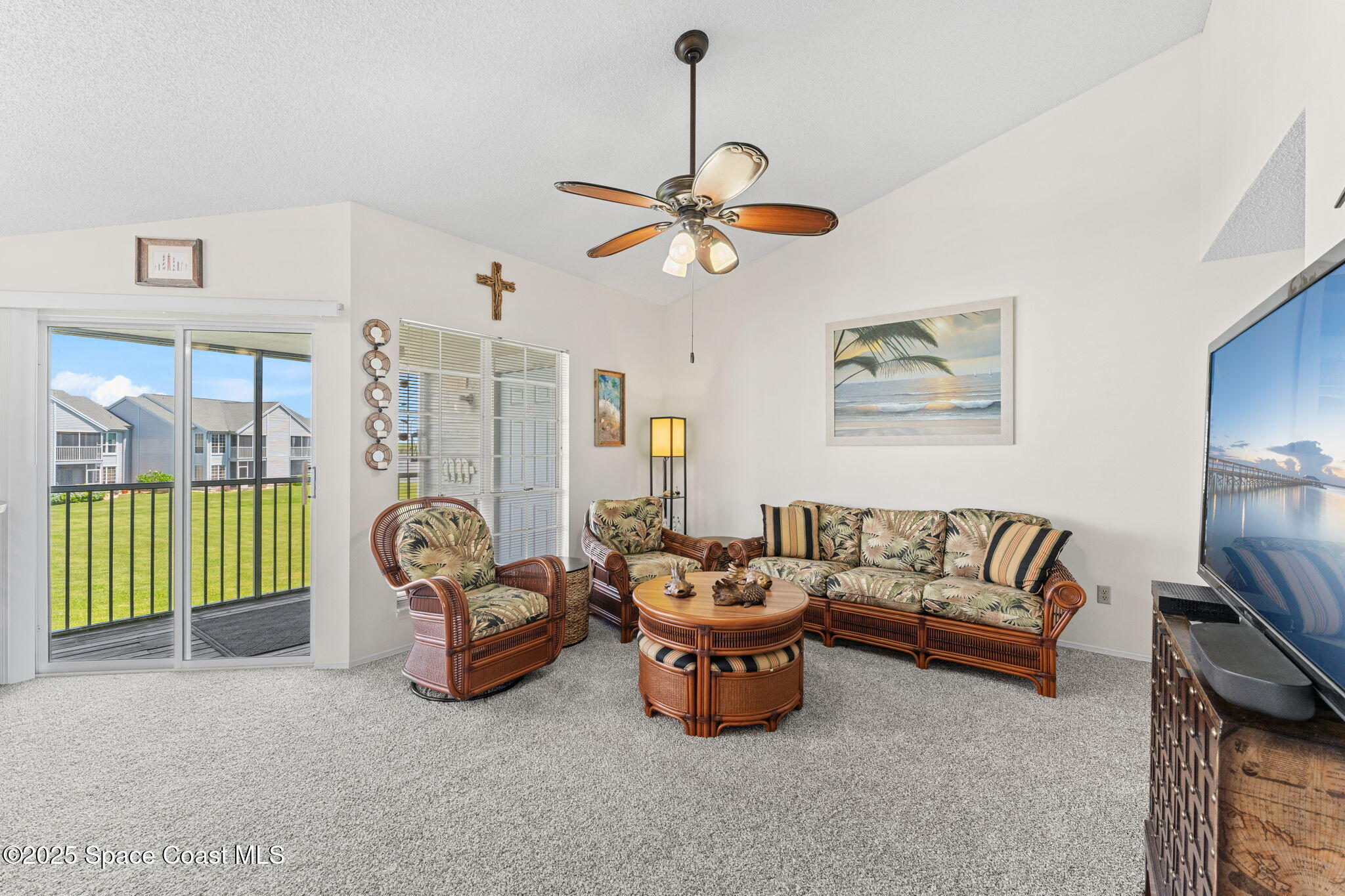 7350 N Highway 1, 201