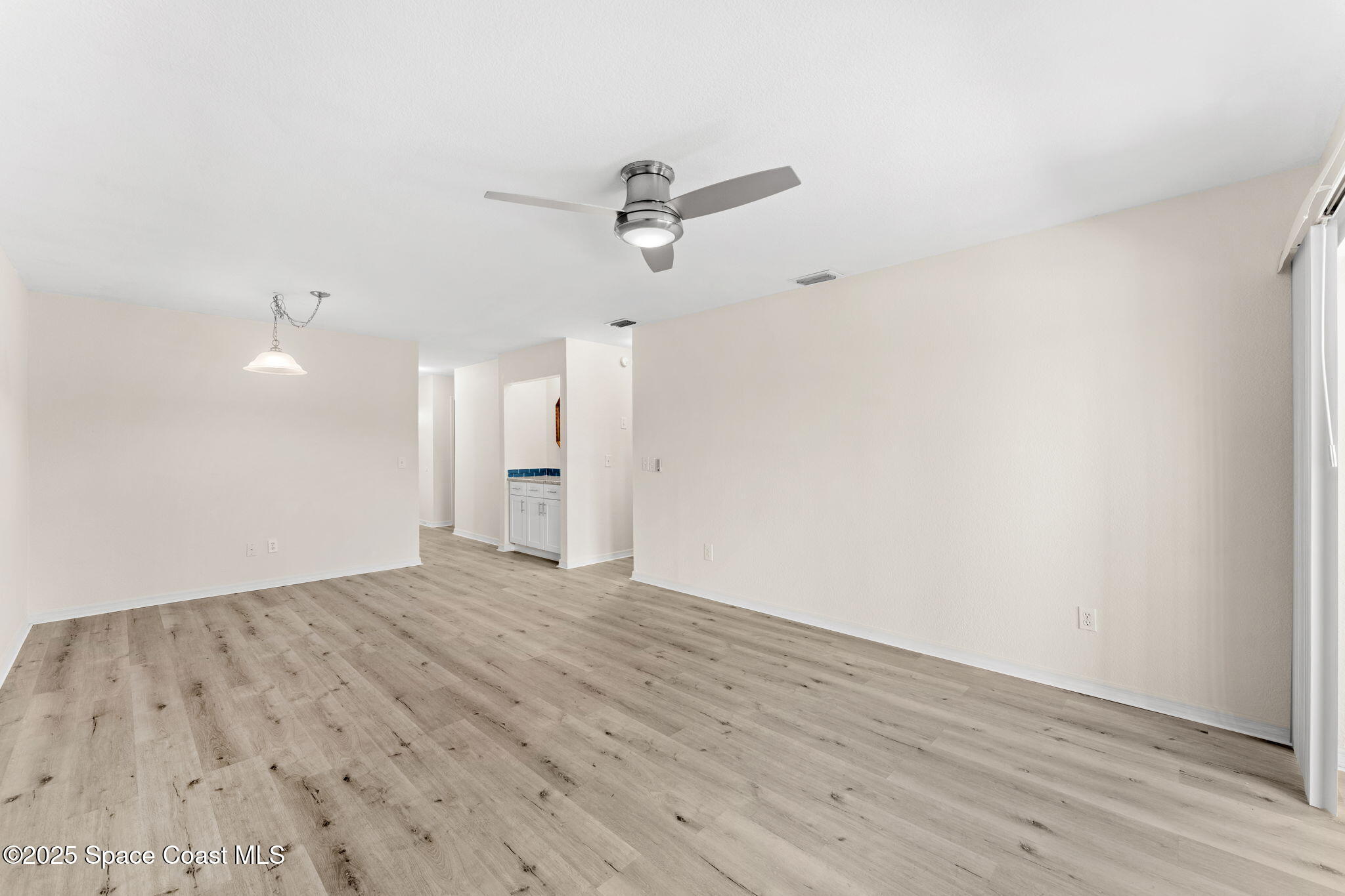 129 Seawind Drive, 25