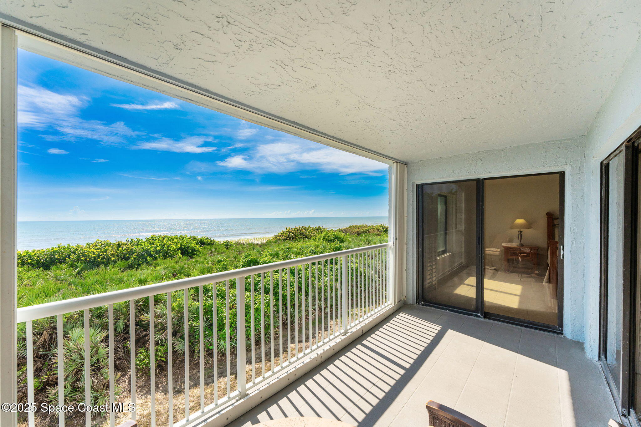 295 Highway A1a, 203