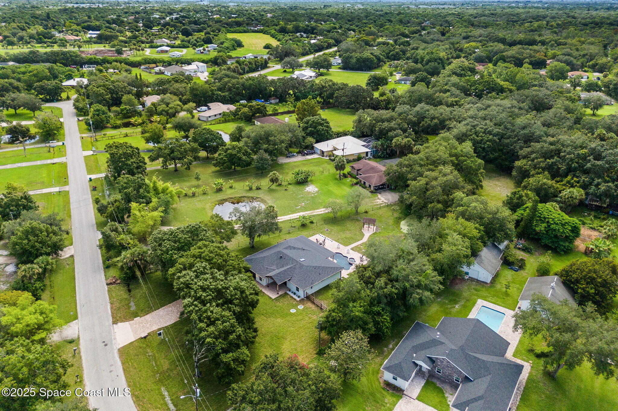 4313 Country Road