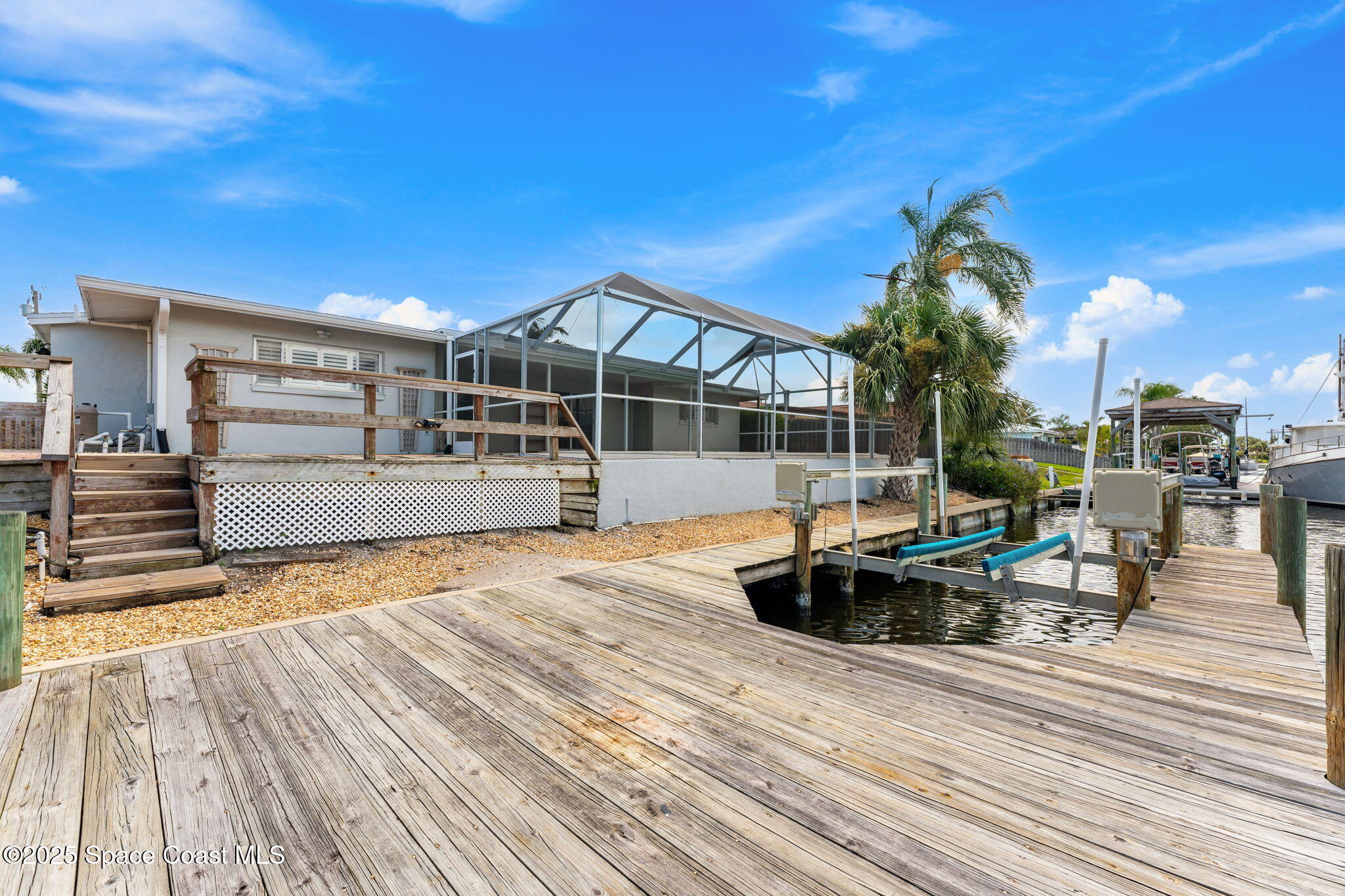 443 Port Royal Boulevard