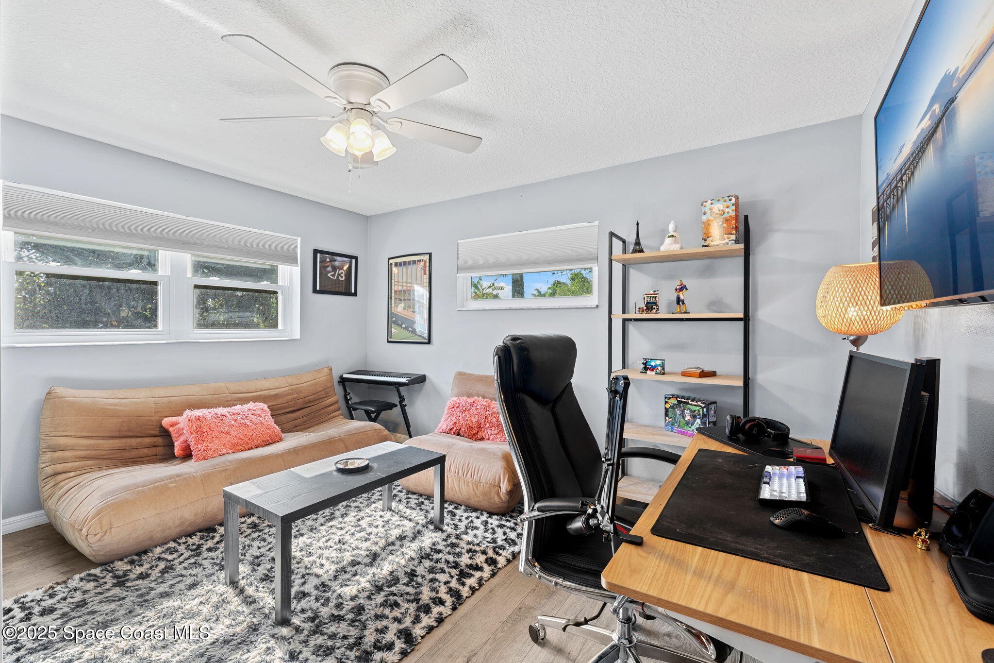 285 Coral Way W