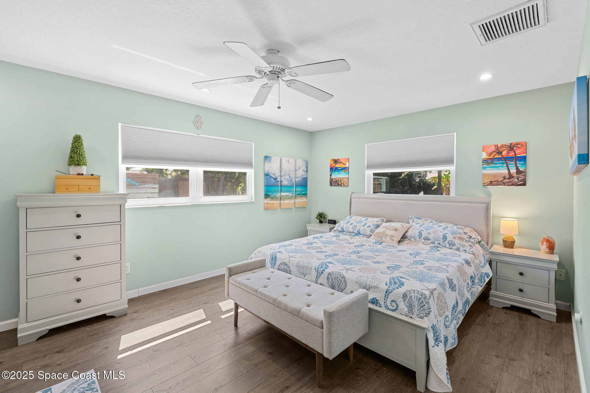 285 Coral Way W
