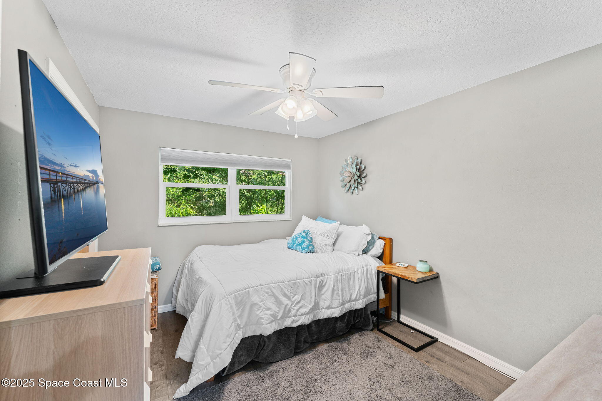285 Coral Way W
