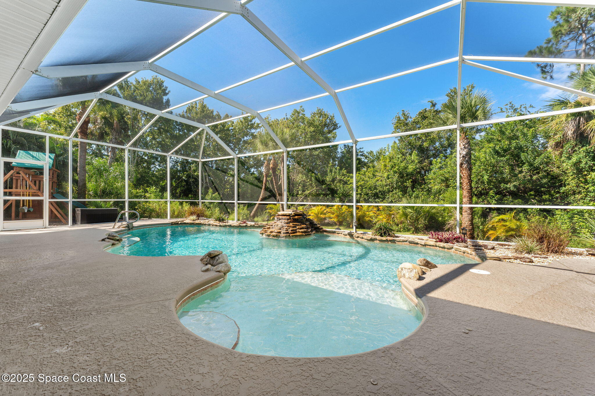 1046 Worthington Spring Drive