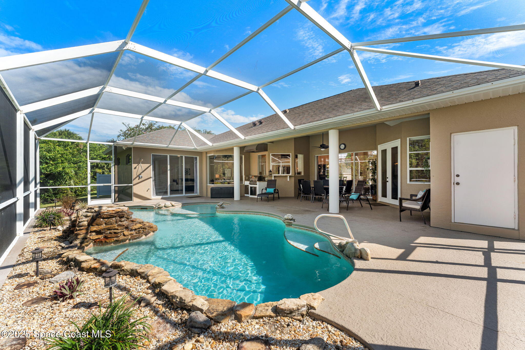 1046 Worthington Spring Drive