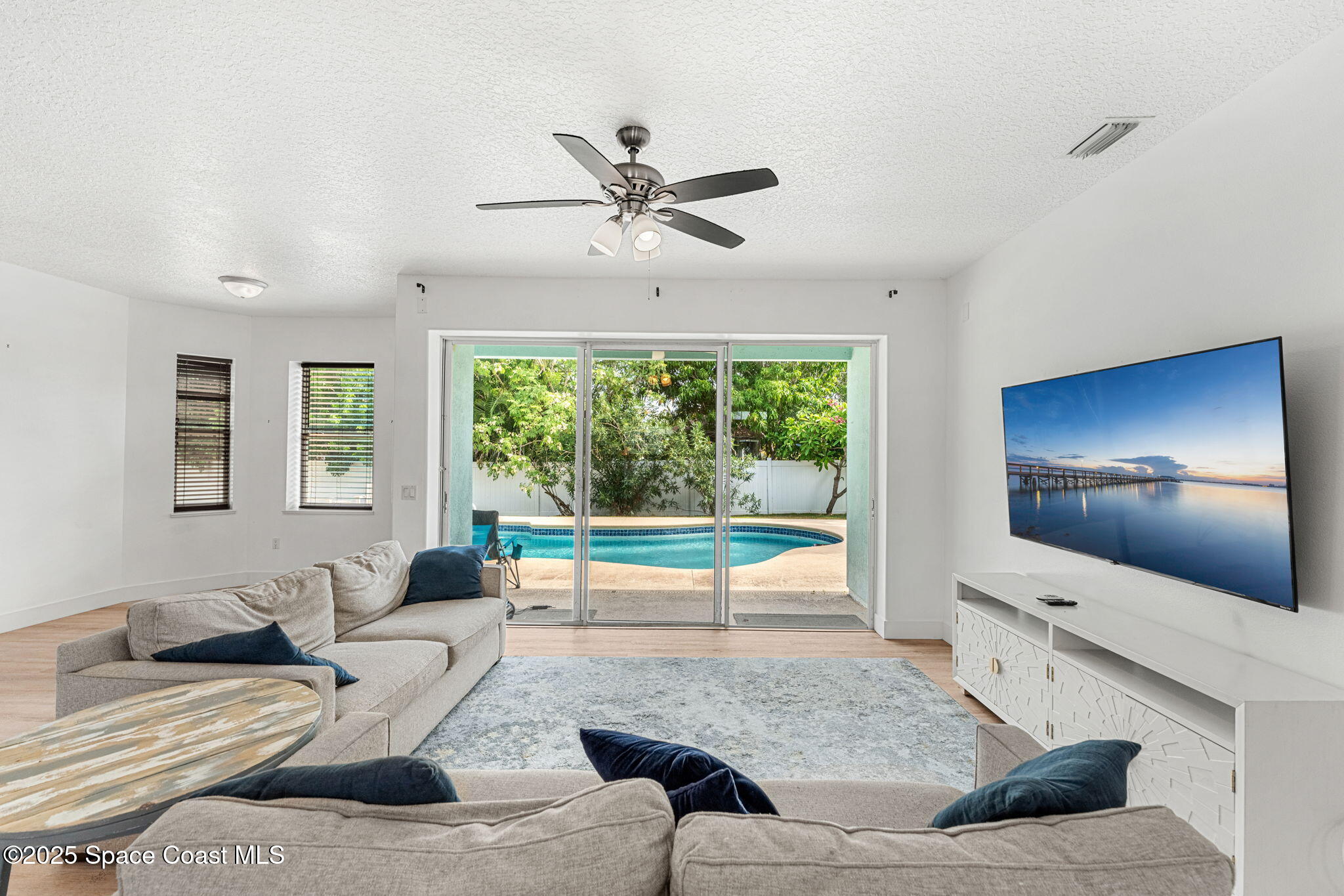 48 Harbor Circle