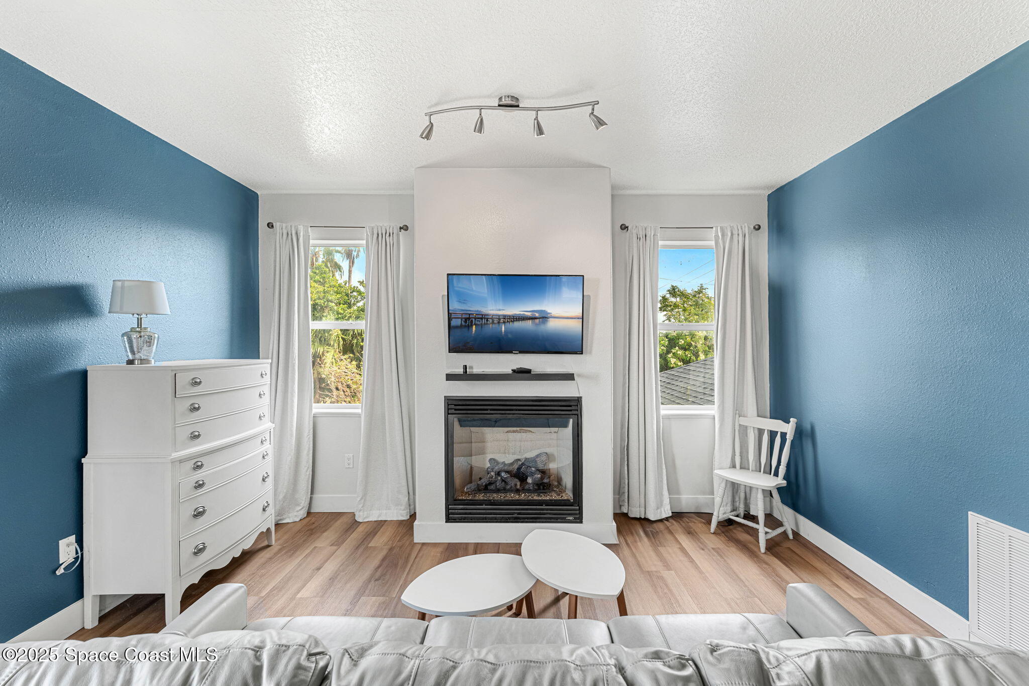 48 Harbor Circle