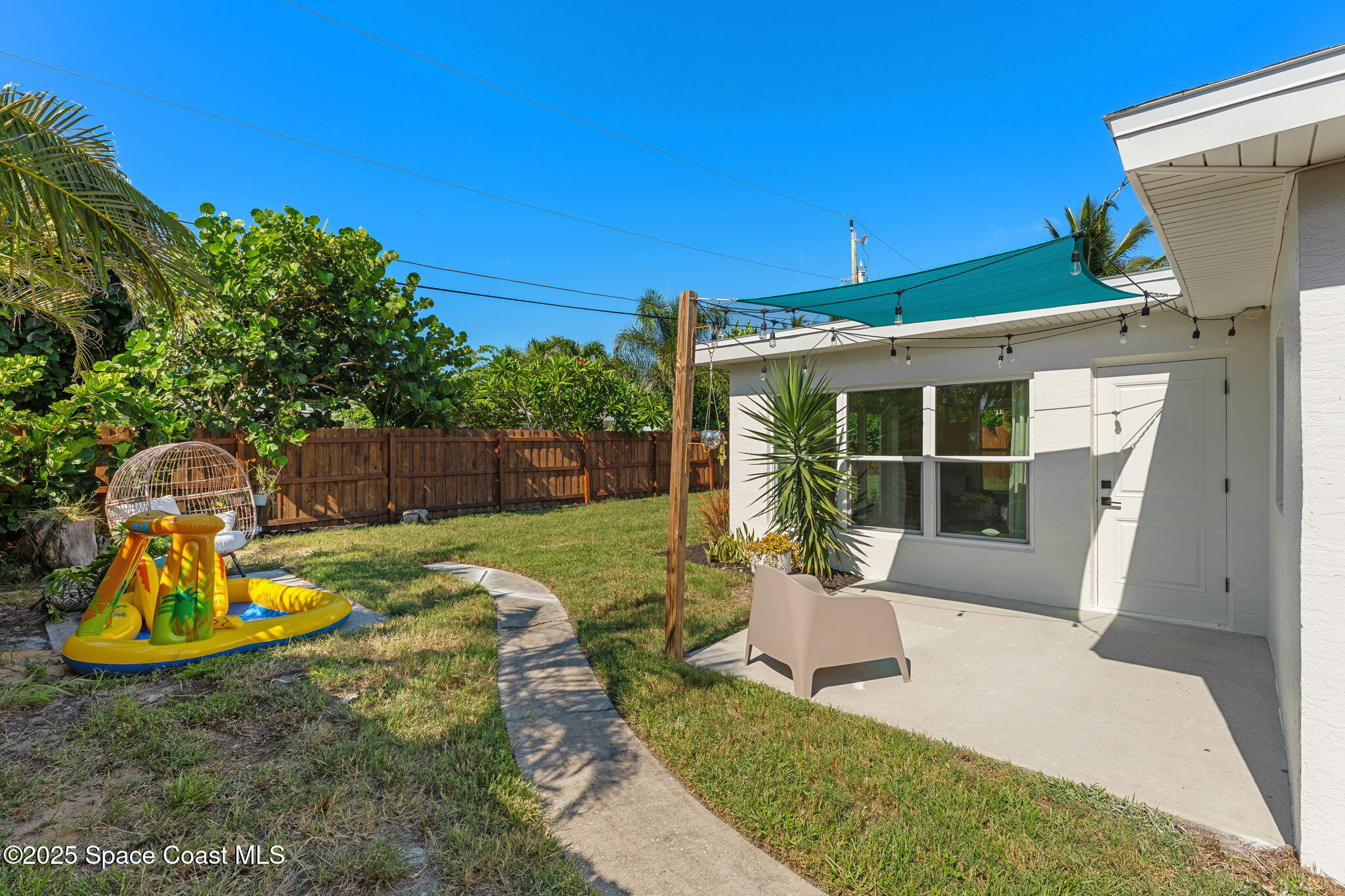 230 Harwood Avenue