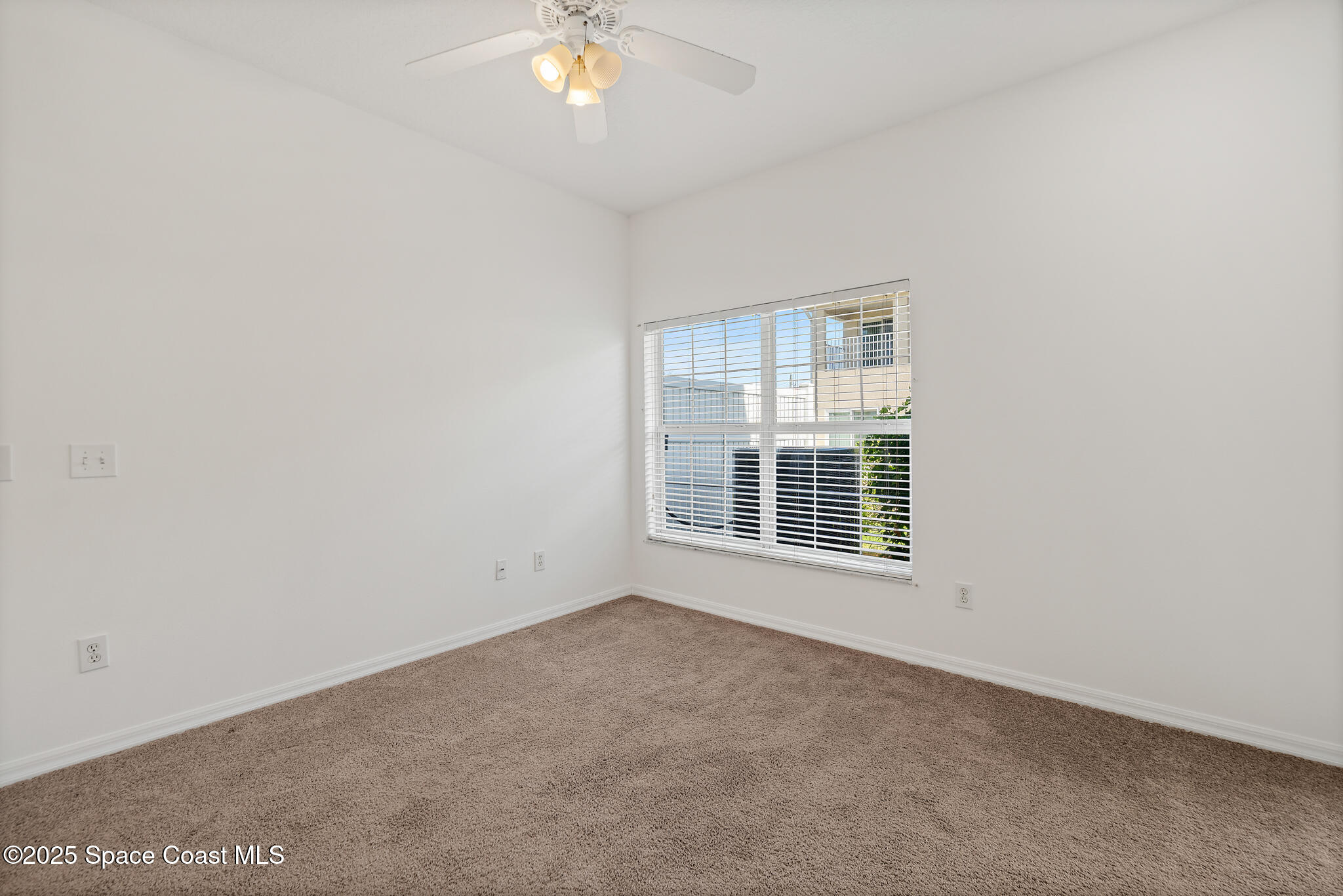 5201 Ocean Beach Boulevard 13