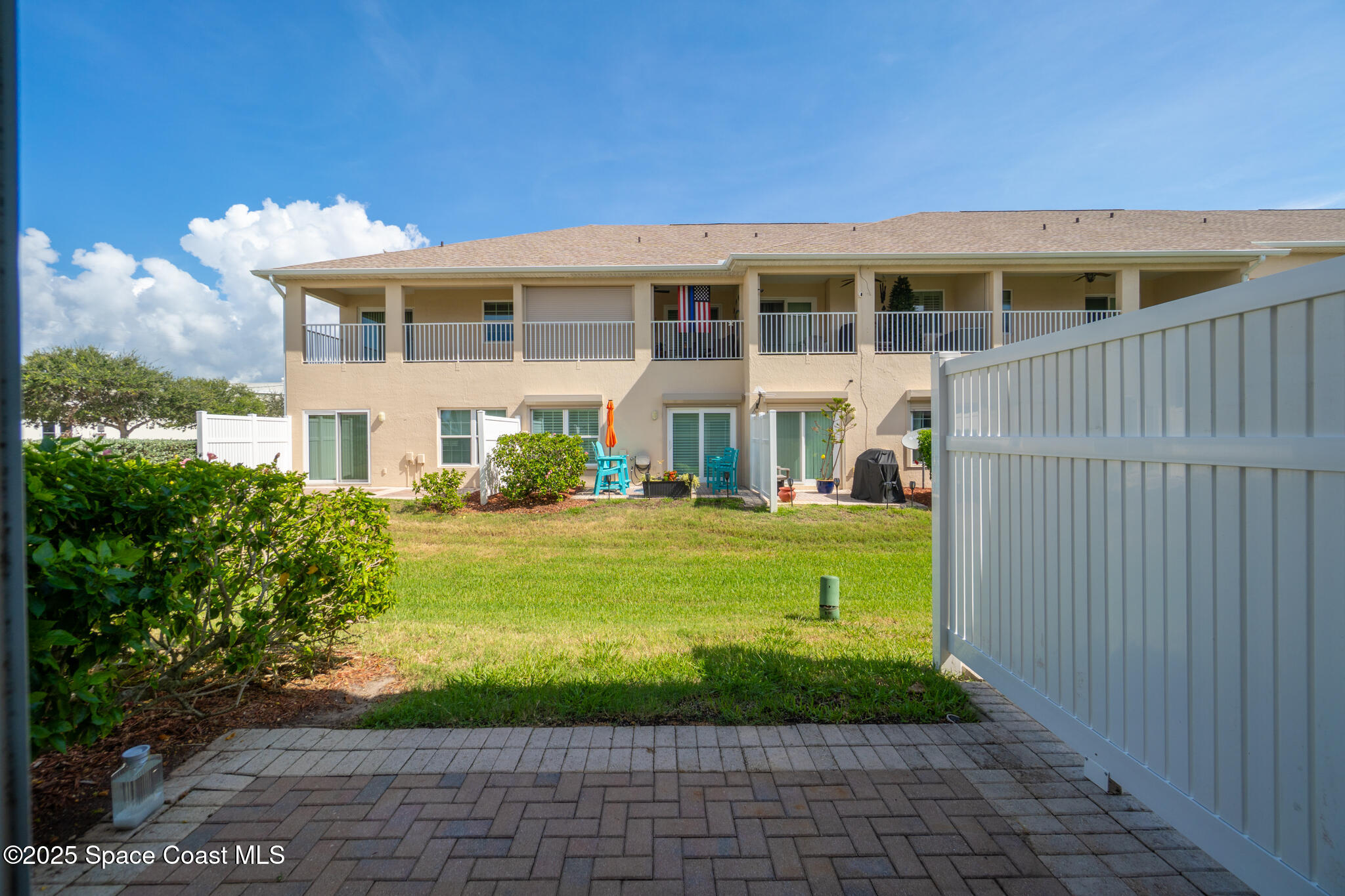 5201 Ocean Beach Boulevard 13