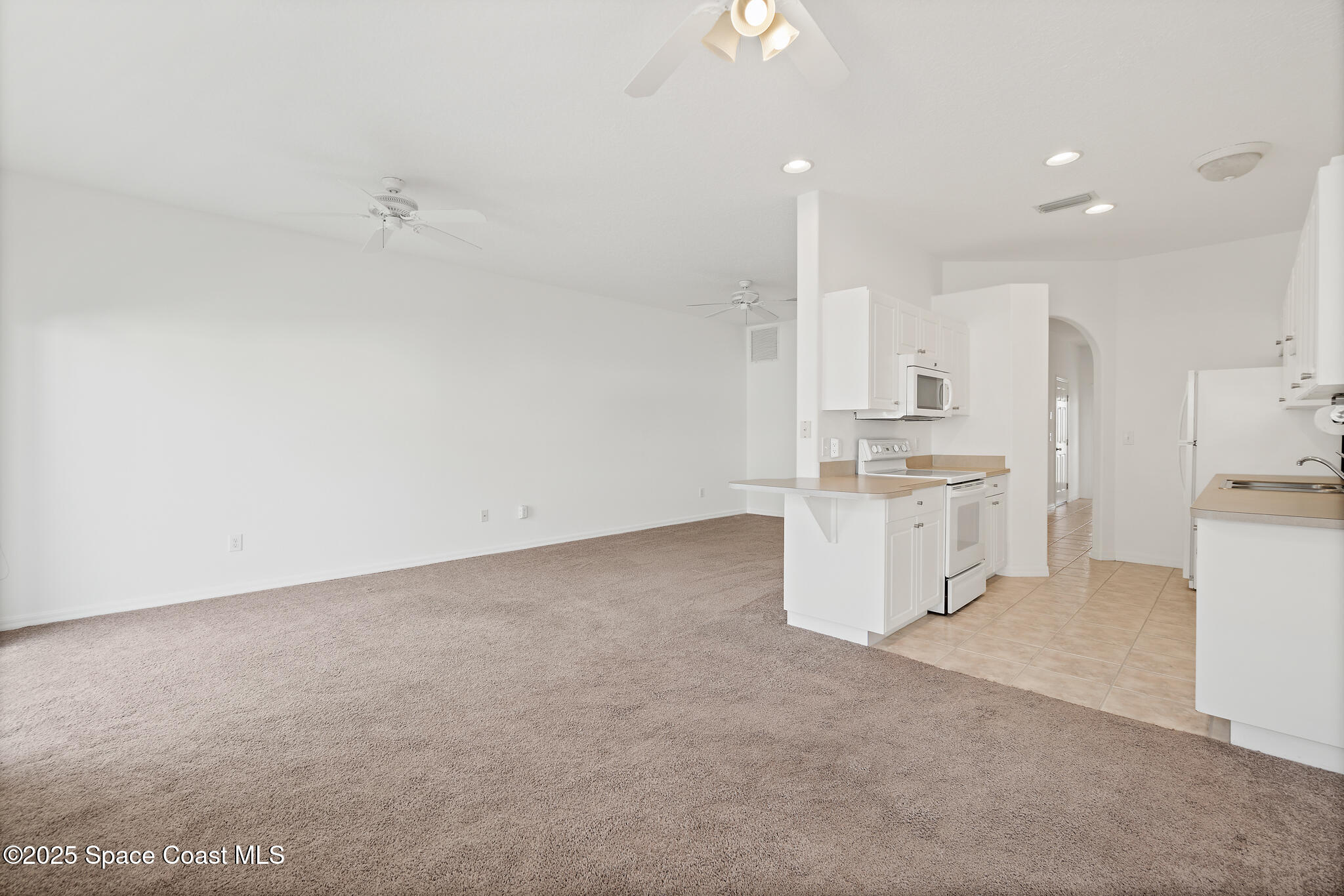 5201 Ocean Beach Boulevard 13