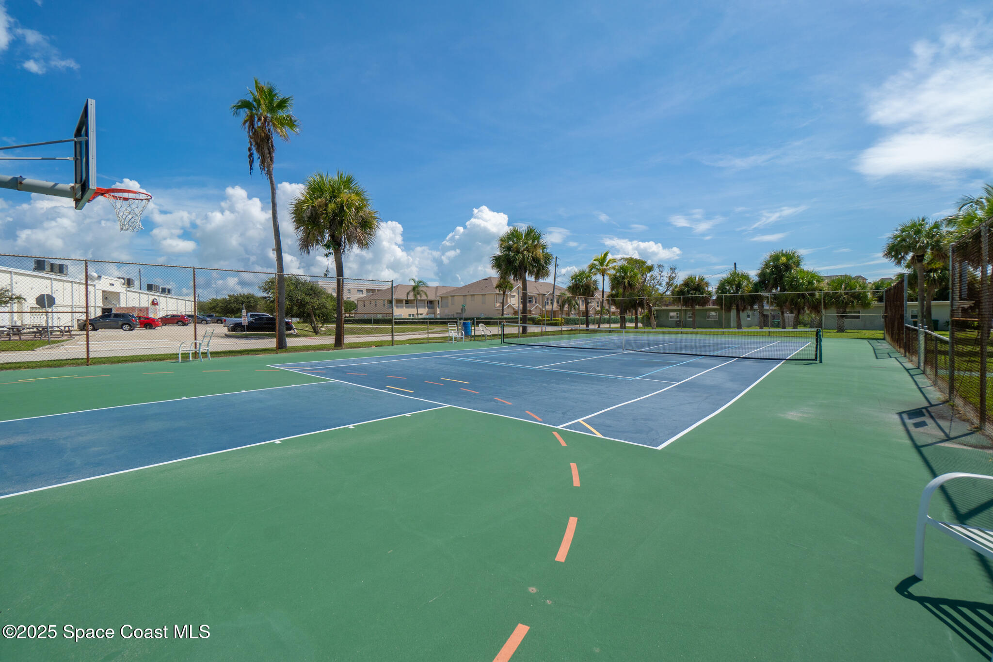 5201 Ocean Beach Boulevard 13