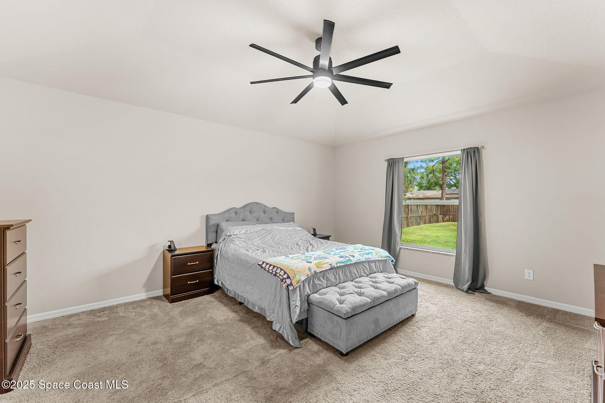 565 Rembrandt Street SE