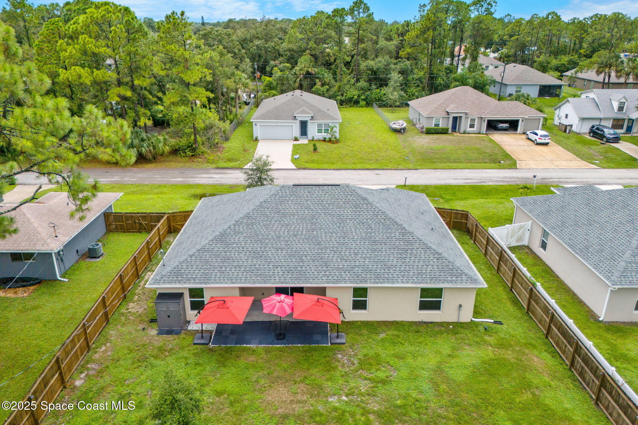 565 Rembrandt Street SE