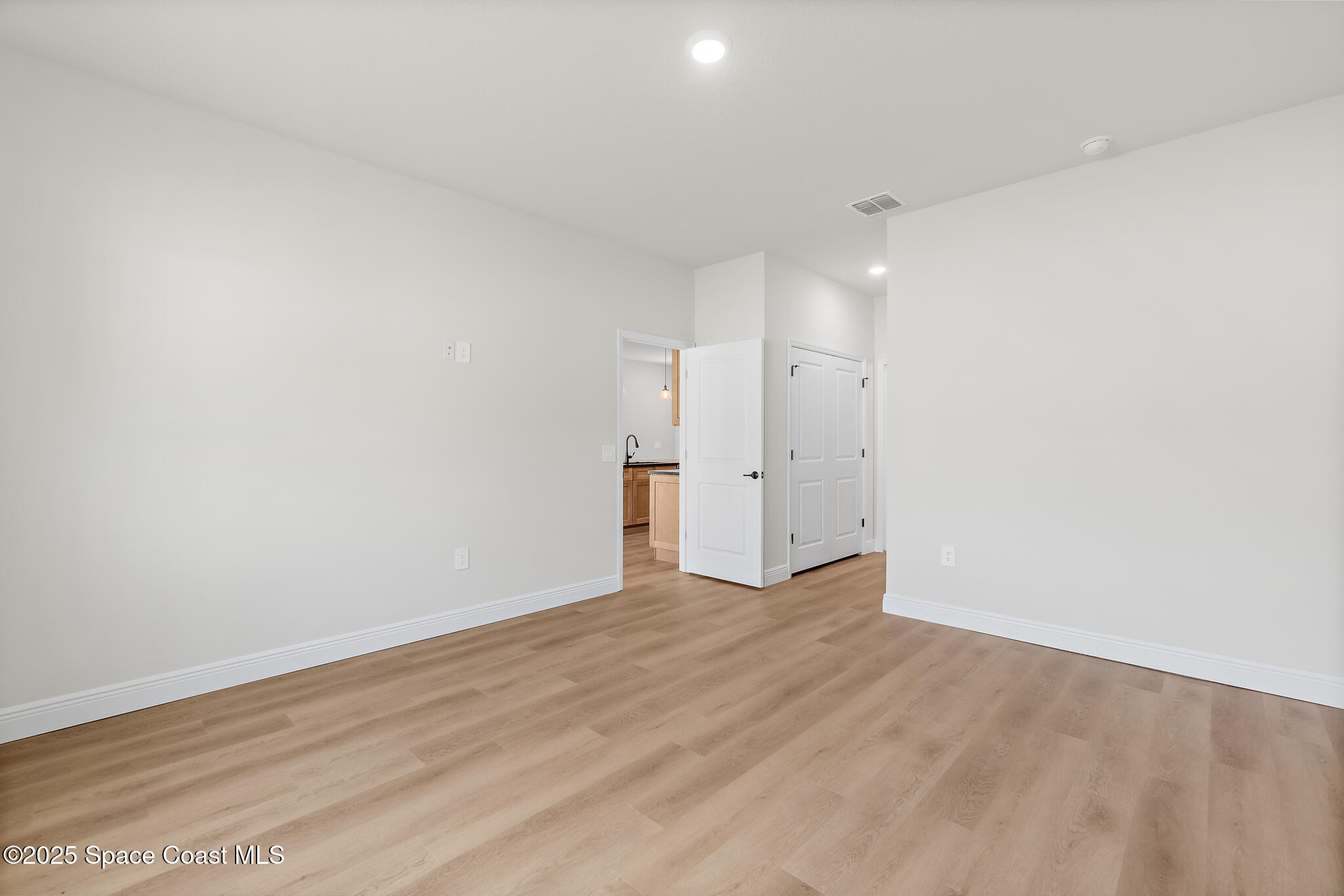 1541 Madison Road NW