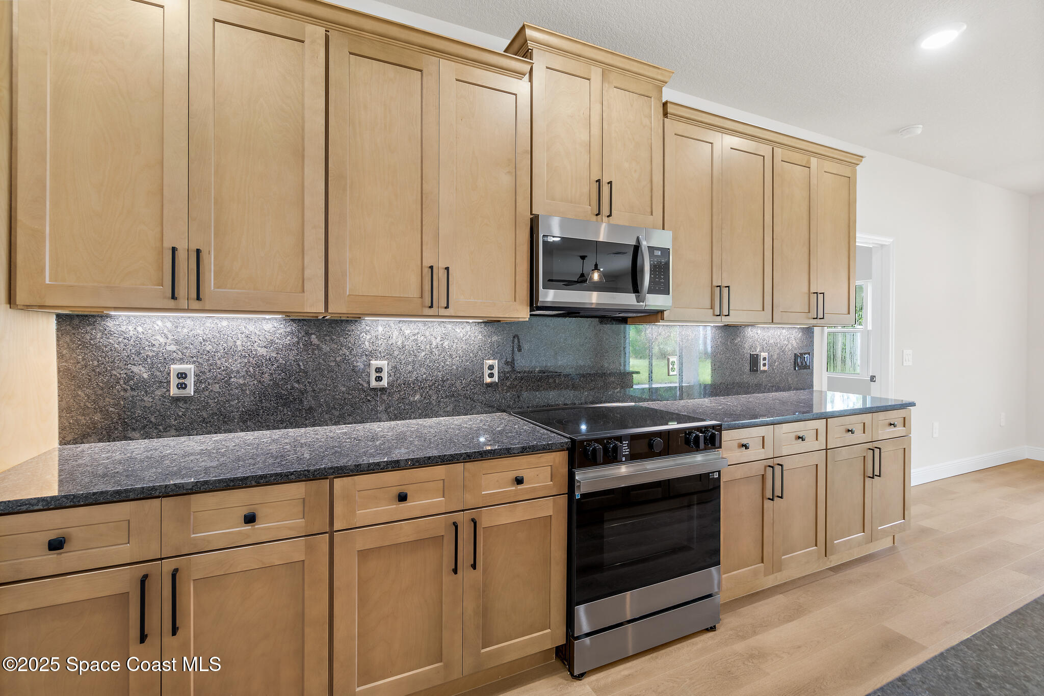 1541 Madison Road NW