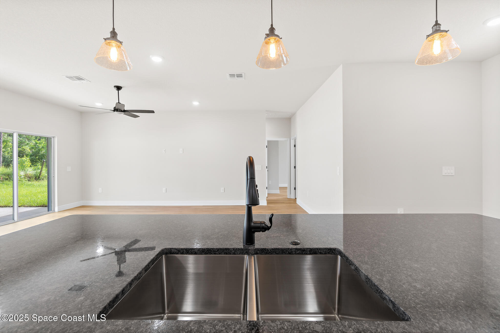 1541 Madison Road NW