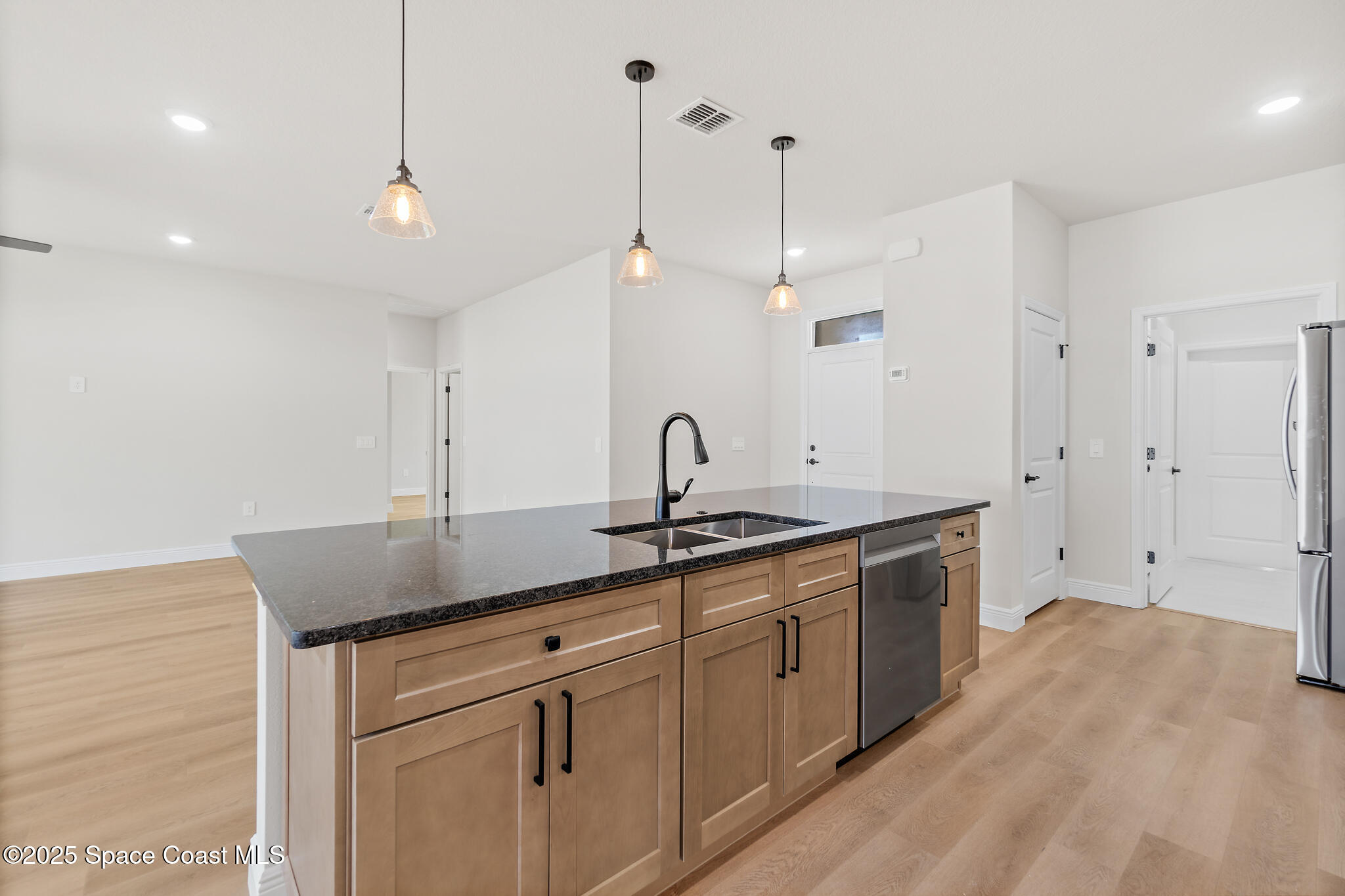 1541 Madison Road NW