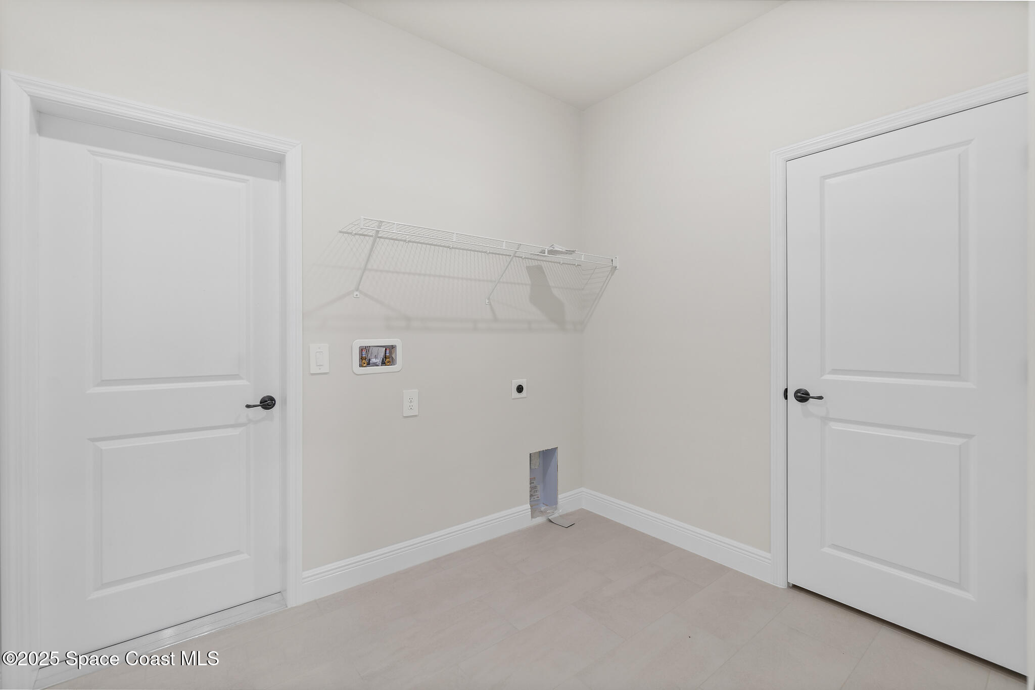 1541 Madison Road NW