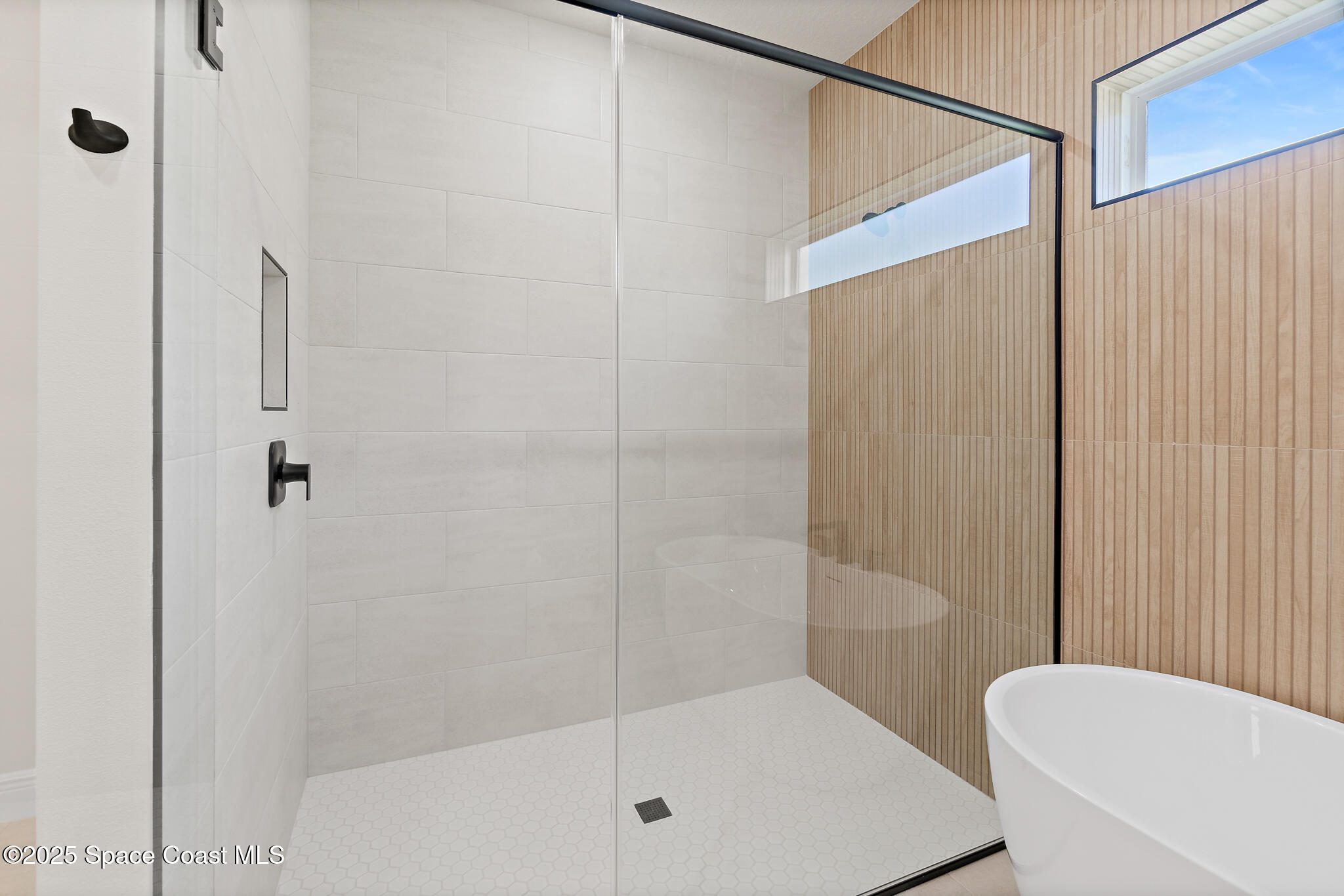 1541 Madison Road NW