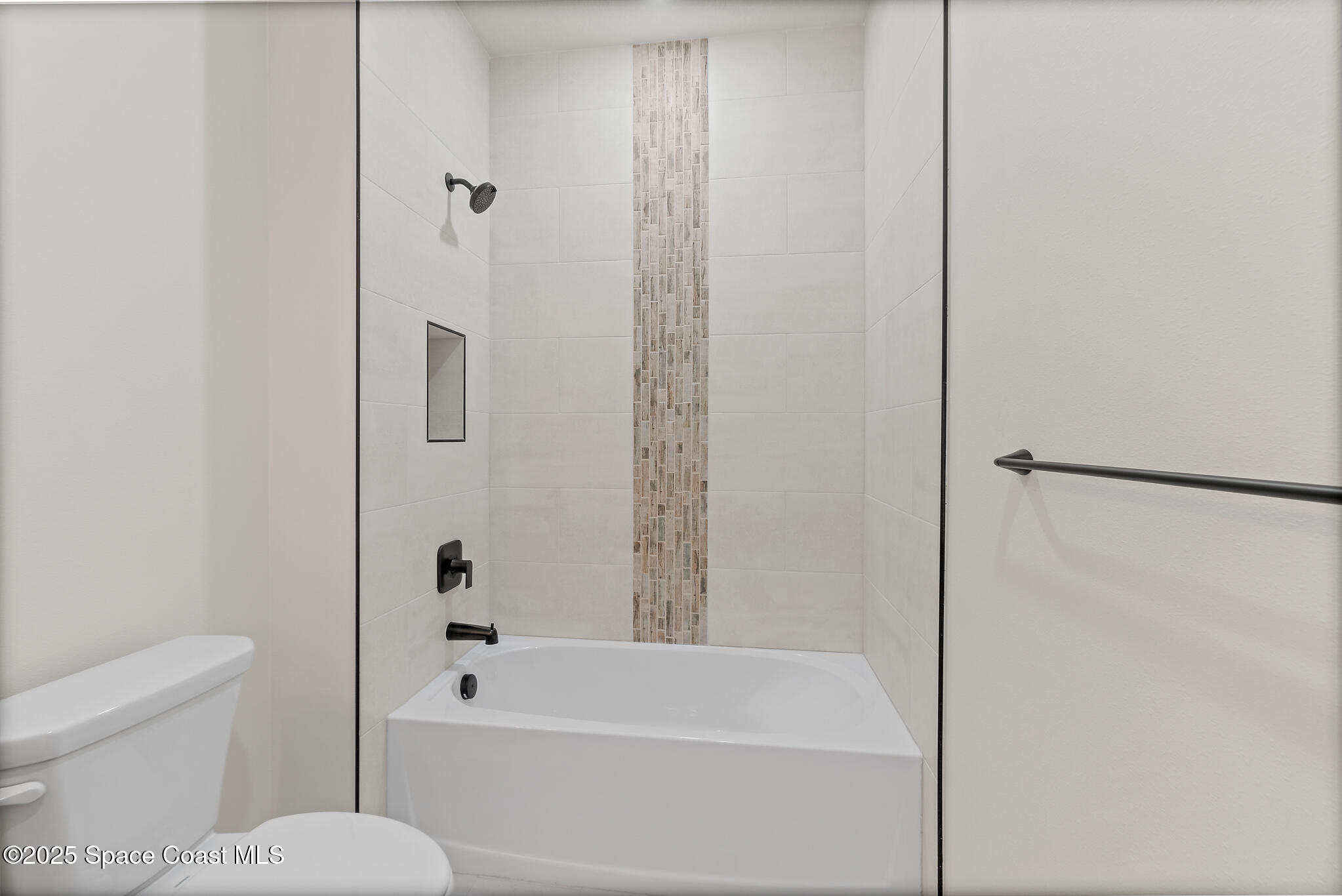 1541 Madison Road NW