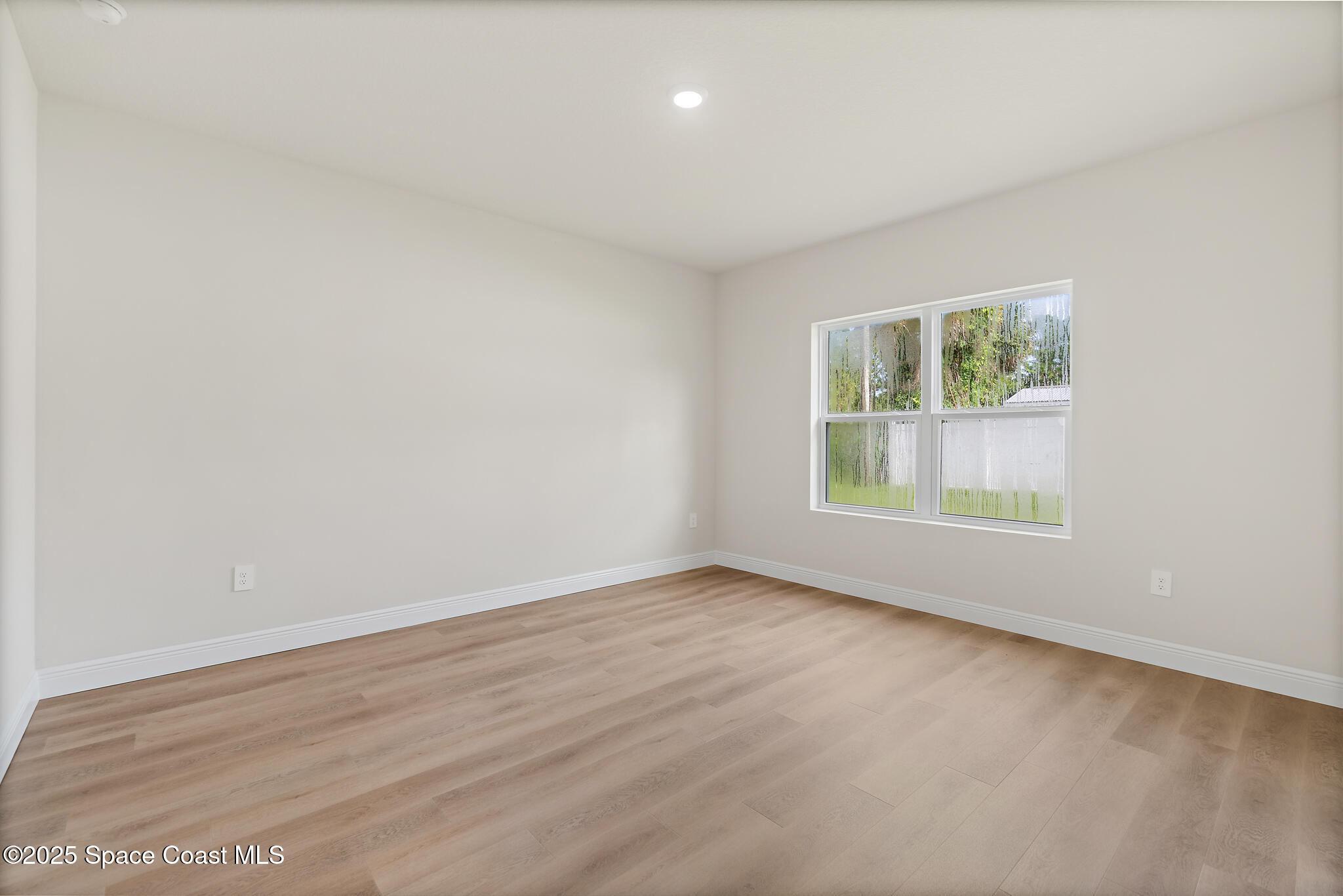 1541 Madison Road NW