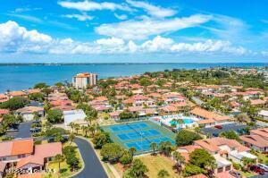 3220 River Villa Way, 115
