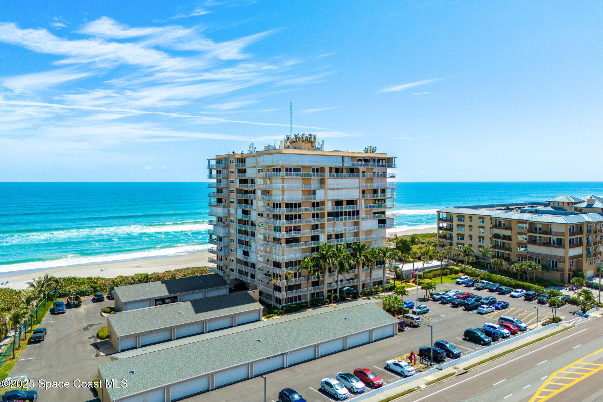 877 N Highway A1a, 1106