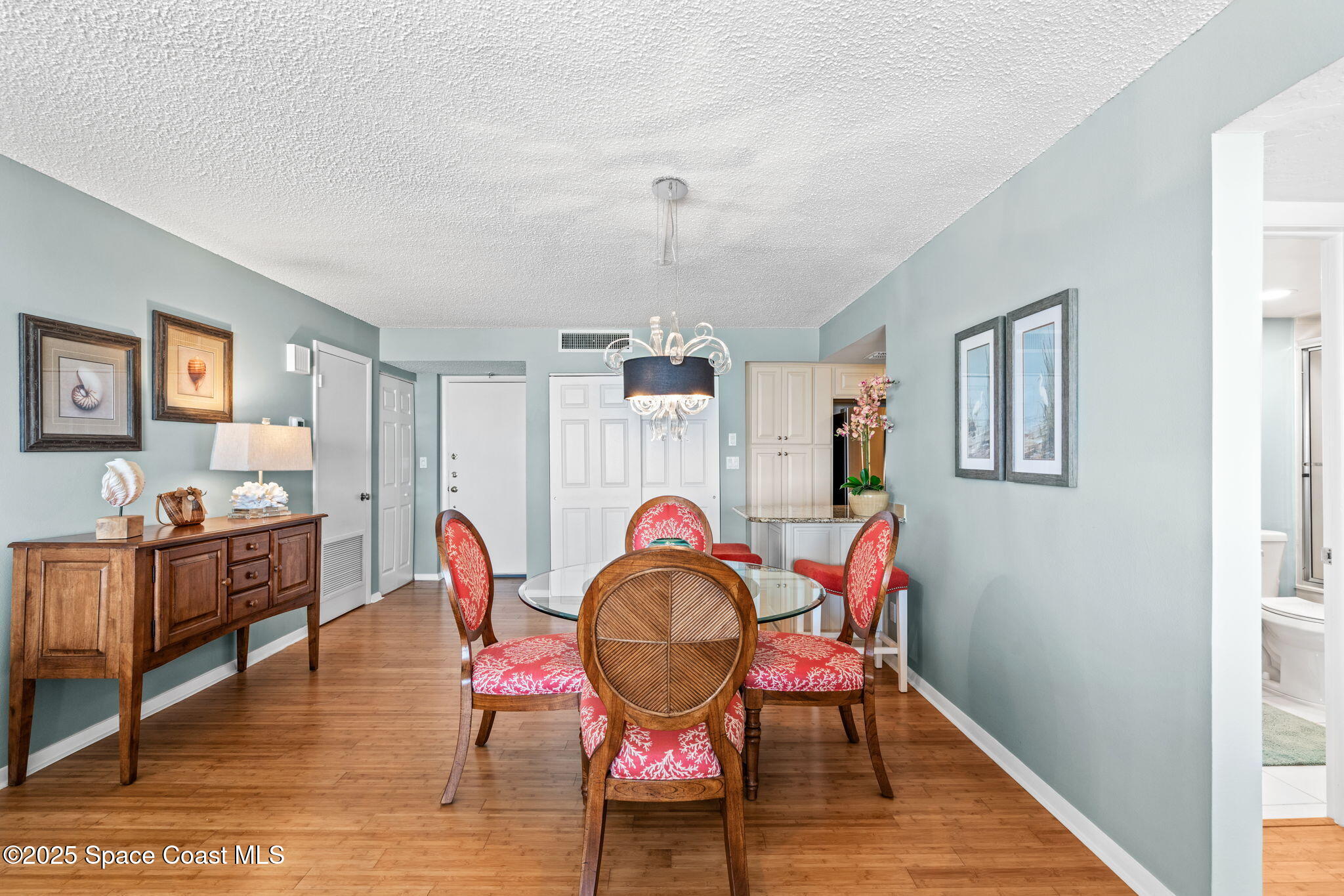 877 N Highway A1a, 1106